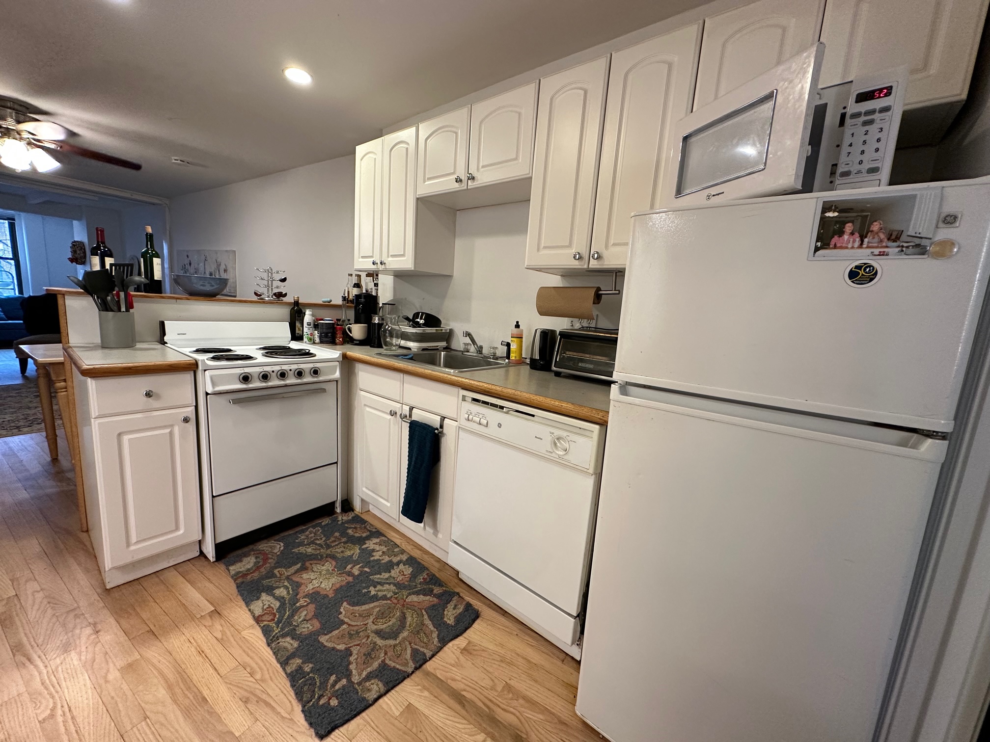 2 bed, 1 bath apartment for rent at 85 Charles St Unit 3, Beacon Hill — photo 11 of 13