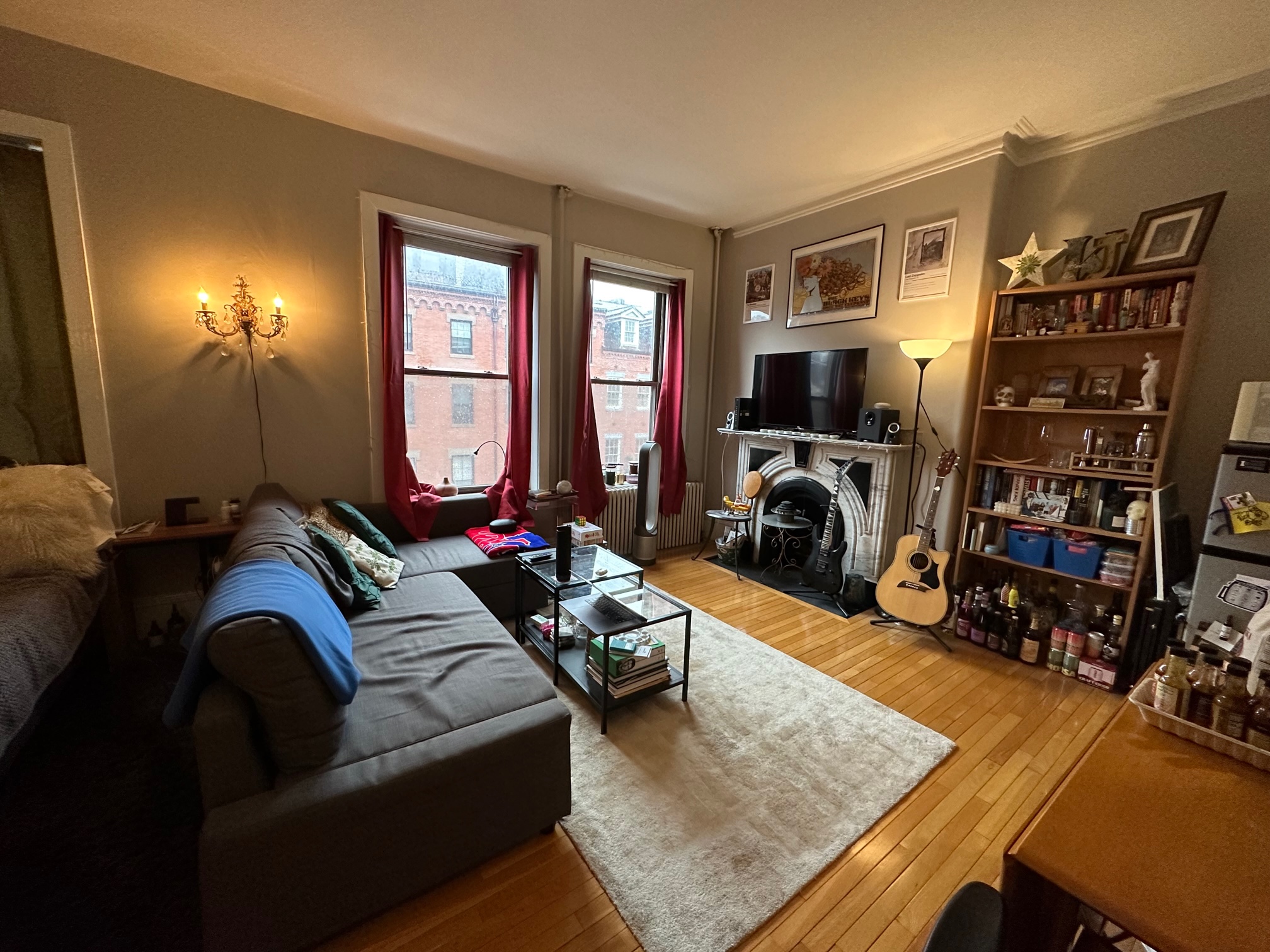 Studio bed, 1 bath apartment for rent at 82 Charles St Unit 2F, Beacon Hill — photo 1 of 10