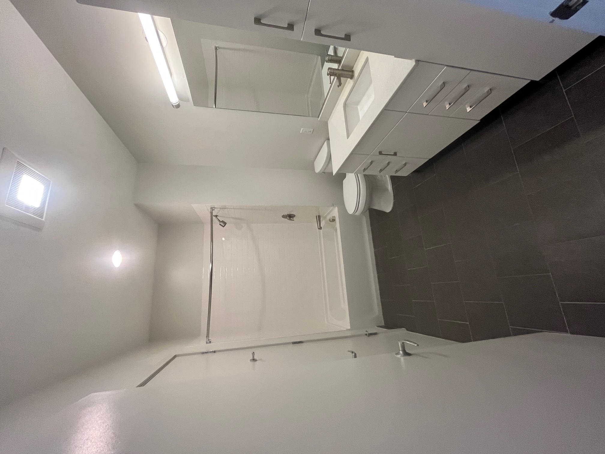 3 bed, 2 bath apartment for rent at 240 Sidney St Unit 3BED, Cambridgeport — photo 6 of 14