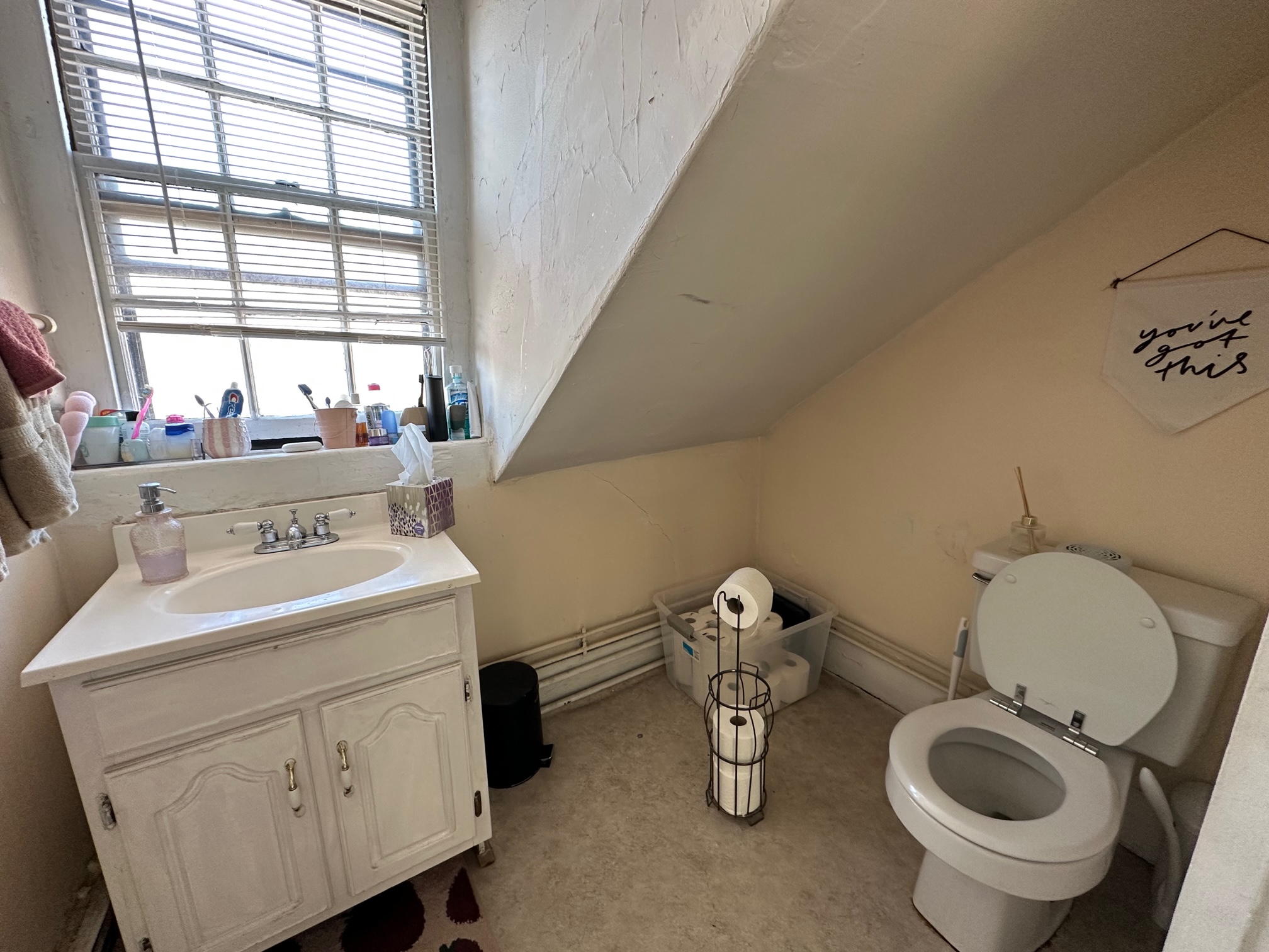 3 bed, 1 bath apartment for rent at 65 Charles St Unit 3, Beacon Hill — photo 8 of 13