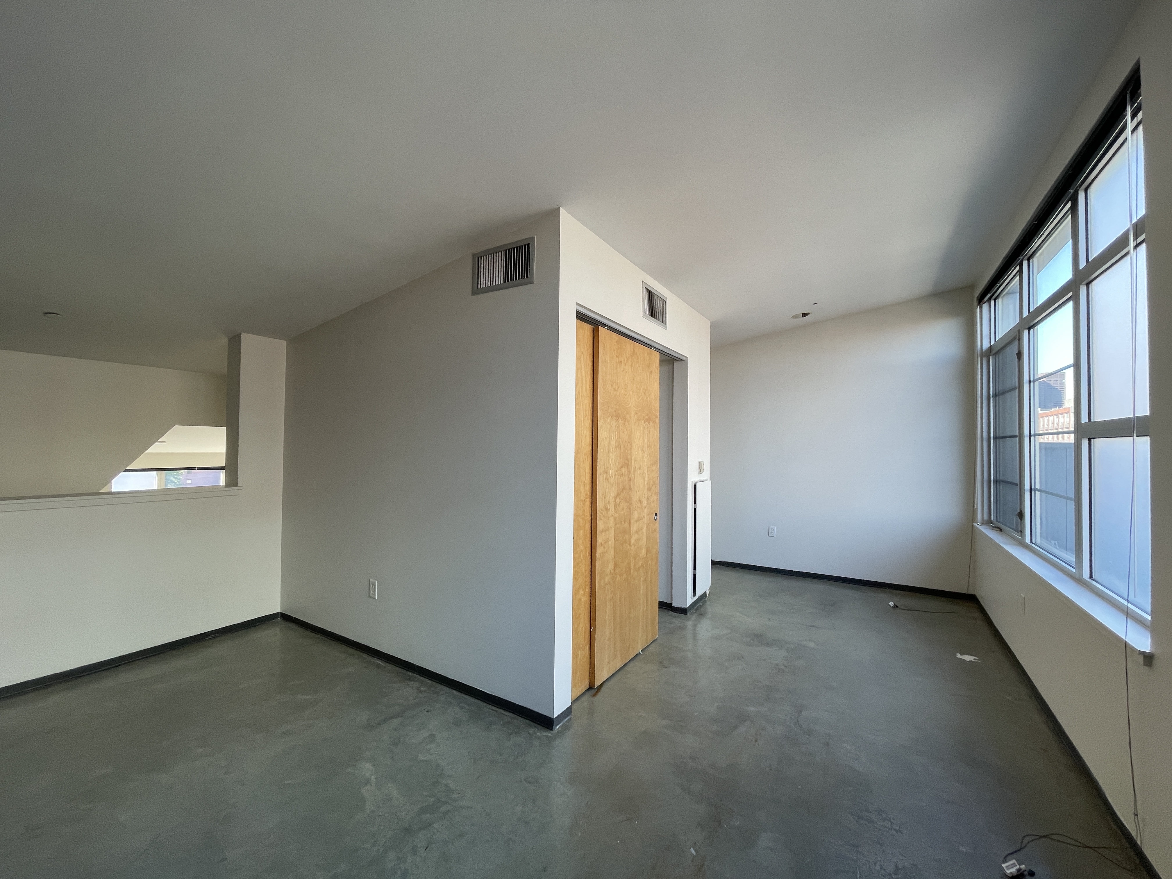 2 bed, 1 bath apartment for rent at 160 East Berkeley St Unit 504, South End — photo 4 of 11