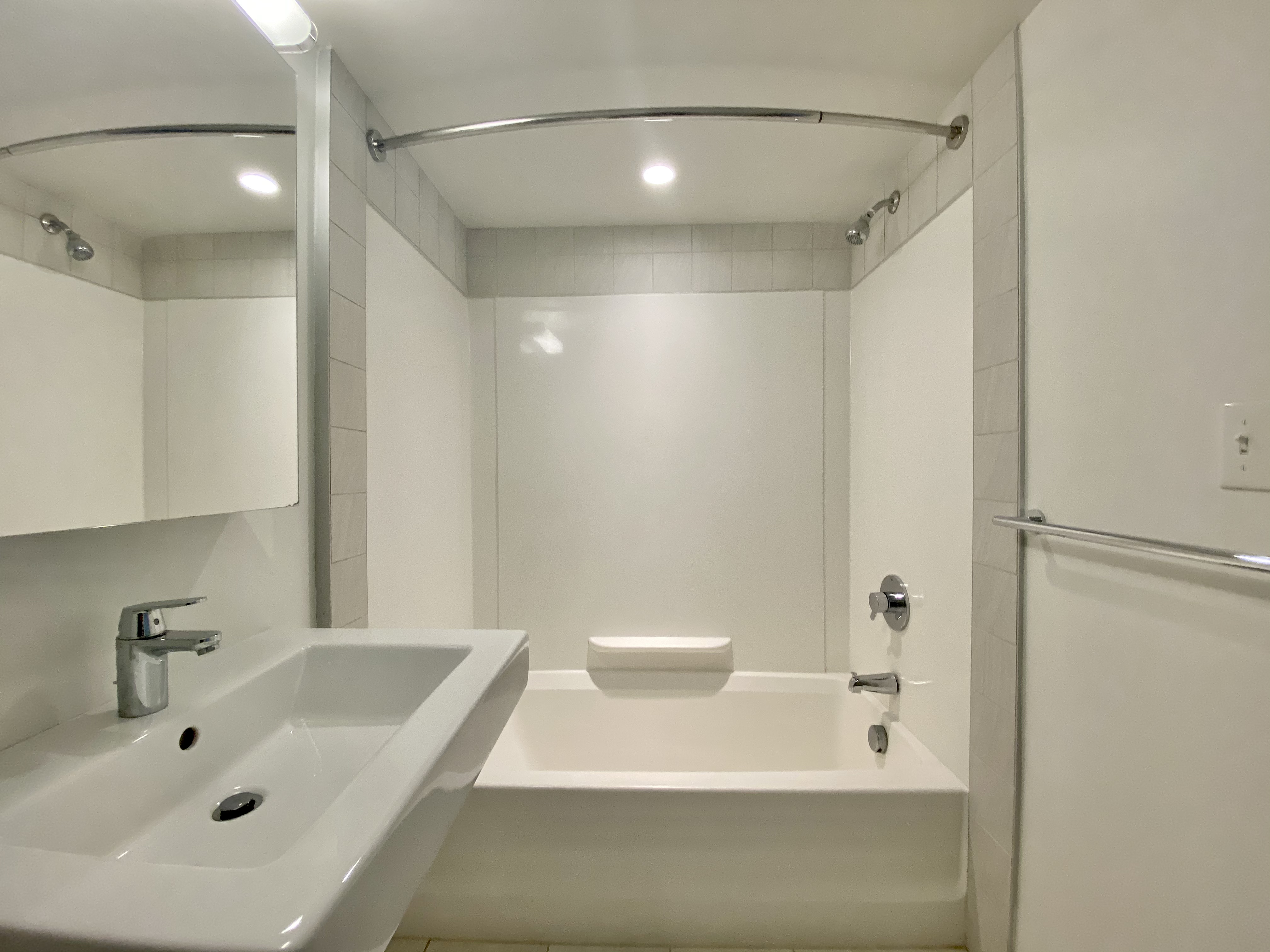 3 bed, 2 bath apartment for rent at 120 Rindge Ave Unit 400, Mid Cambridge — photo 4 of 6