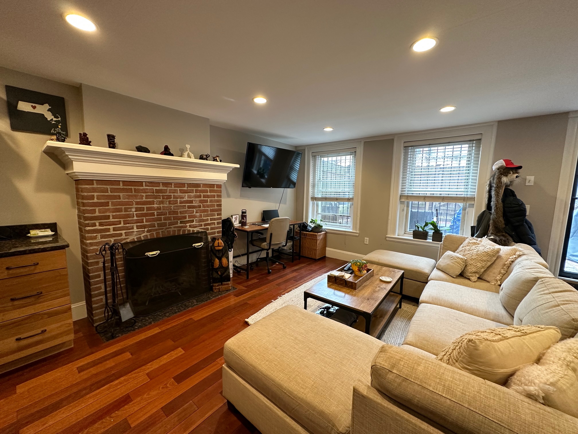 1 bed, 1 bath apartment for rent at 18 Mount Vernon Sq Unit 18, Beacon Hill — photo 4 of 26