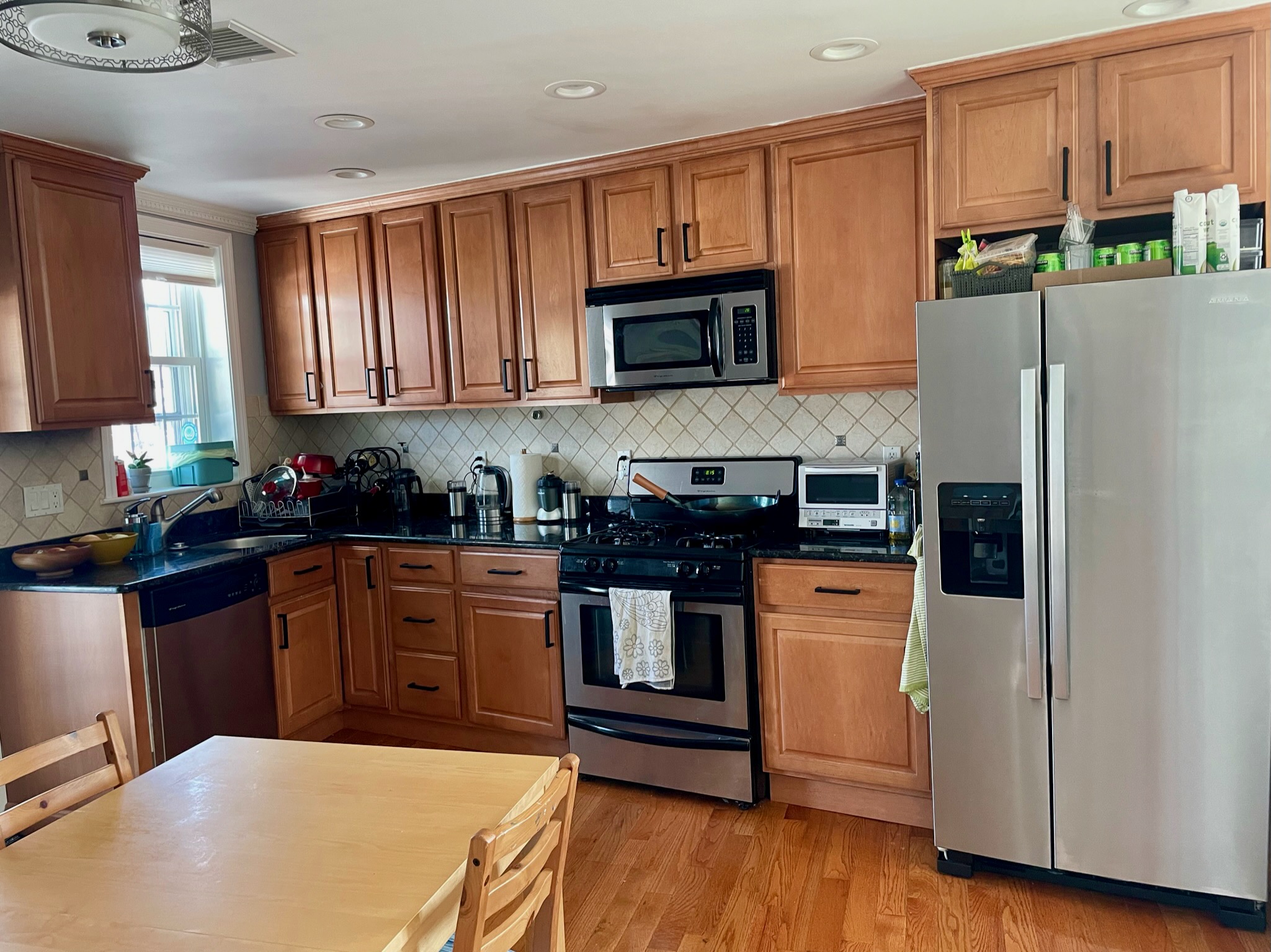 1.5 bed, 1 bath apartment for rent at 159 Harvard St Unit 2R, South Medford — photo 11 of 15
