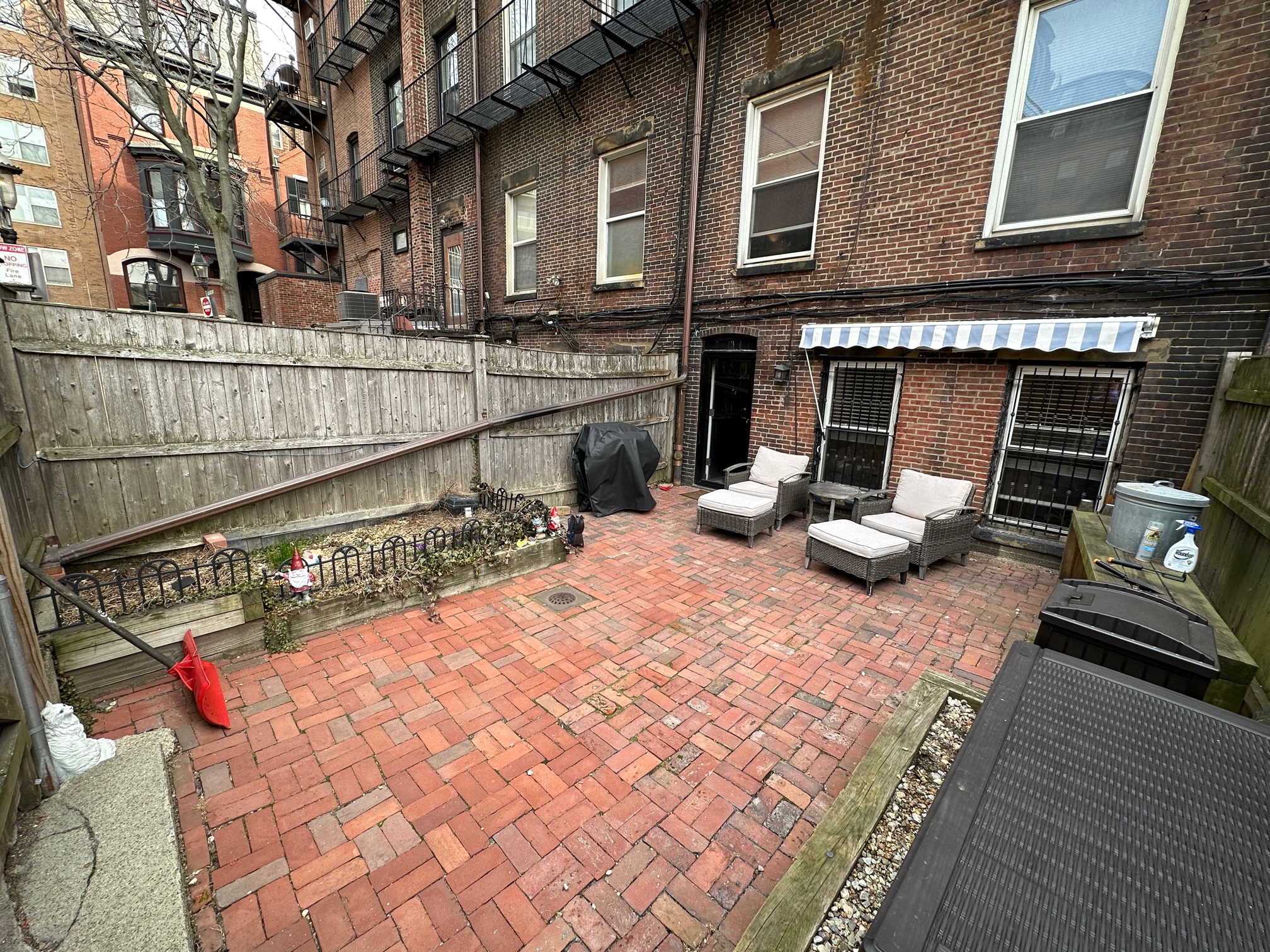 1 bed, 1 bath apartment for rent at 18 Mount Vernon Sq Unit 18, Beacon Hill — photo 22 of 26