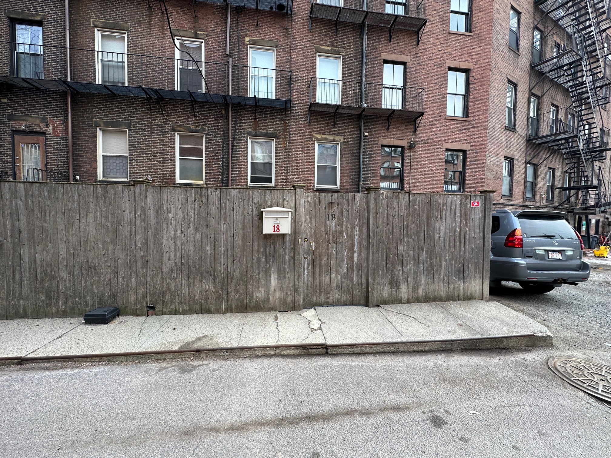 1 bed, 1 bath apartment for rent at 18 Mount Vernon Sq Unit 18, Beacon Hill — photo 24 of 26