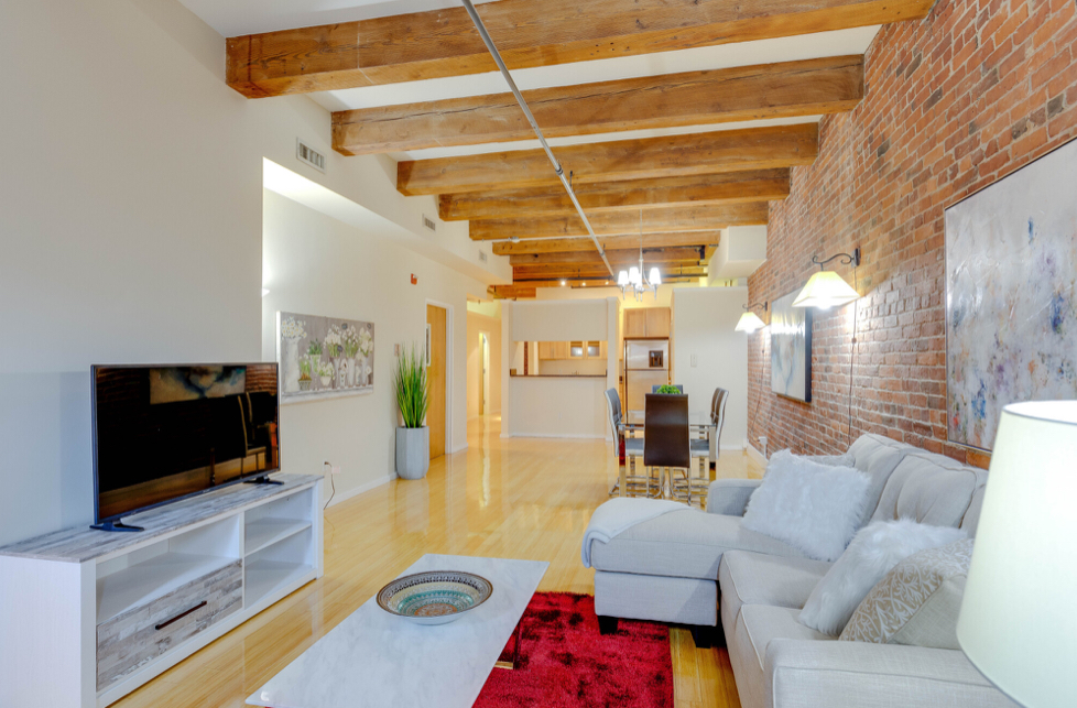 254 Friend St, West End