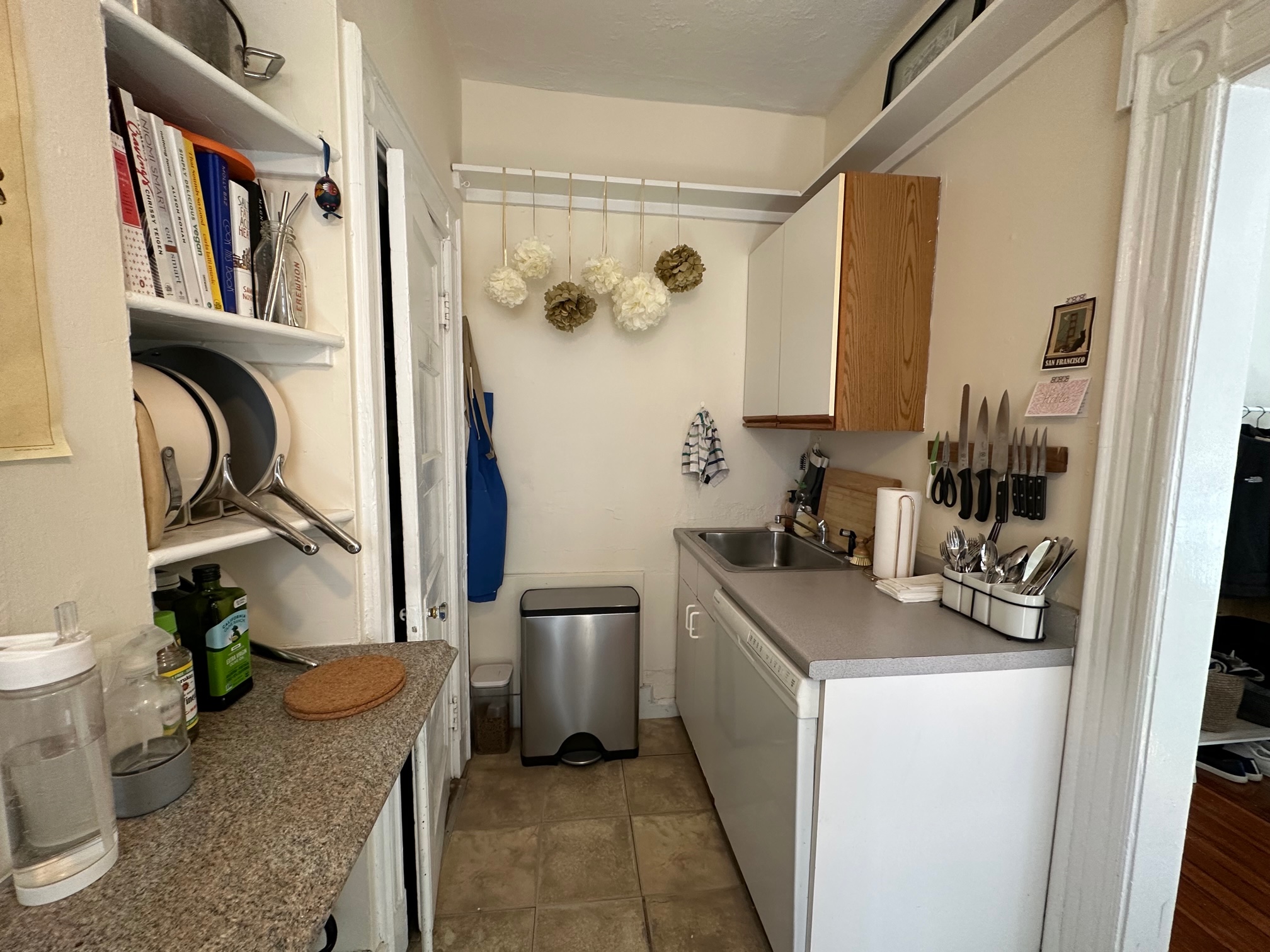 1 bed, 1 bath apartment for rent at 99 Myrtle St Unit 3, Beacon Hill — photo 13 of 18