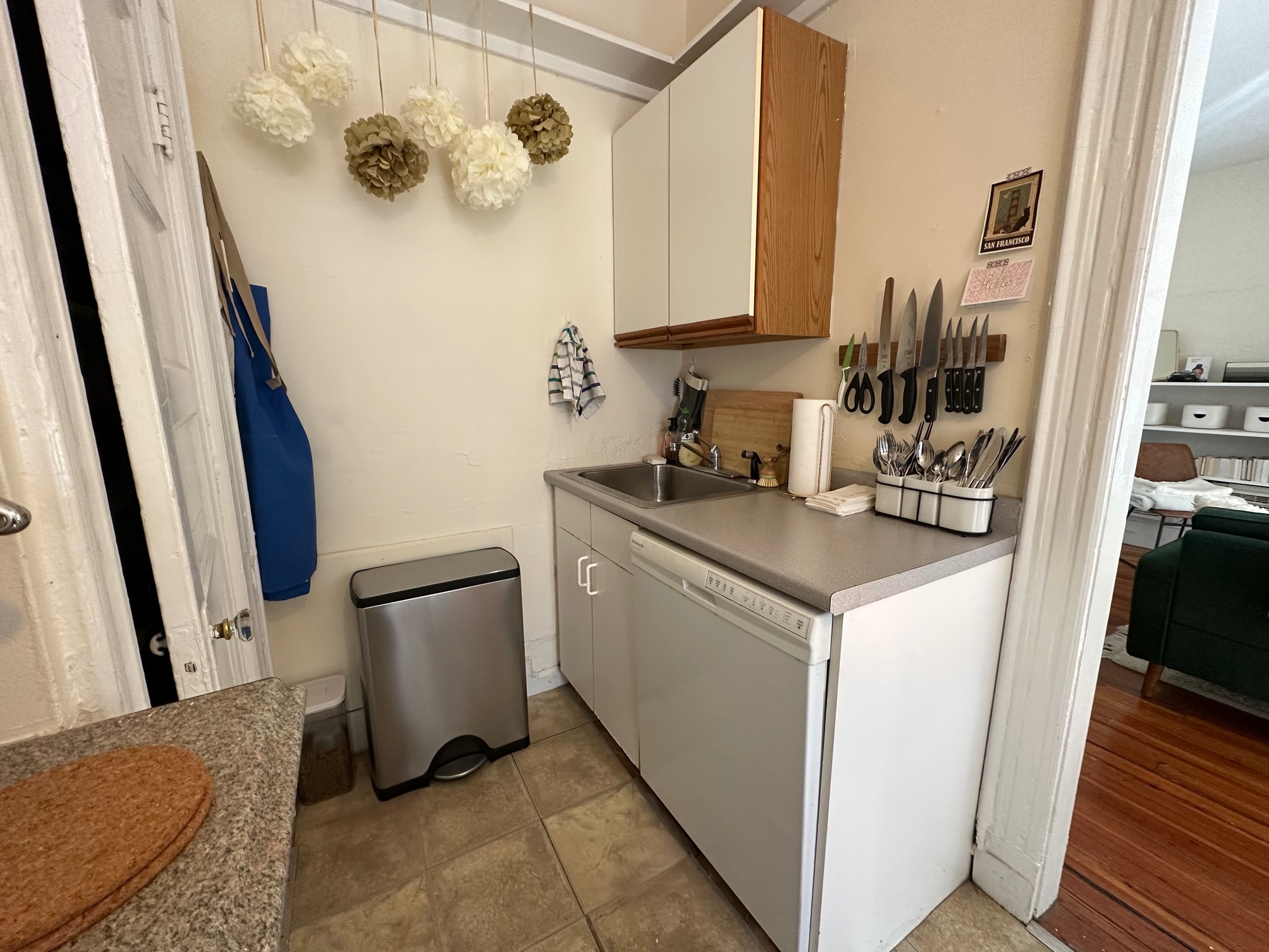 1 bed, 1 bath apartment for rent at 99 Myrtle St Unit 3, Beacon Hill — photo 12 of 18
