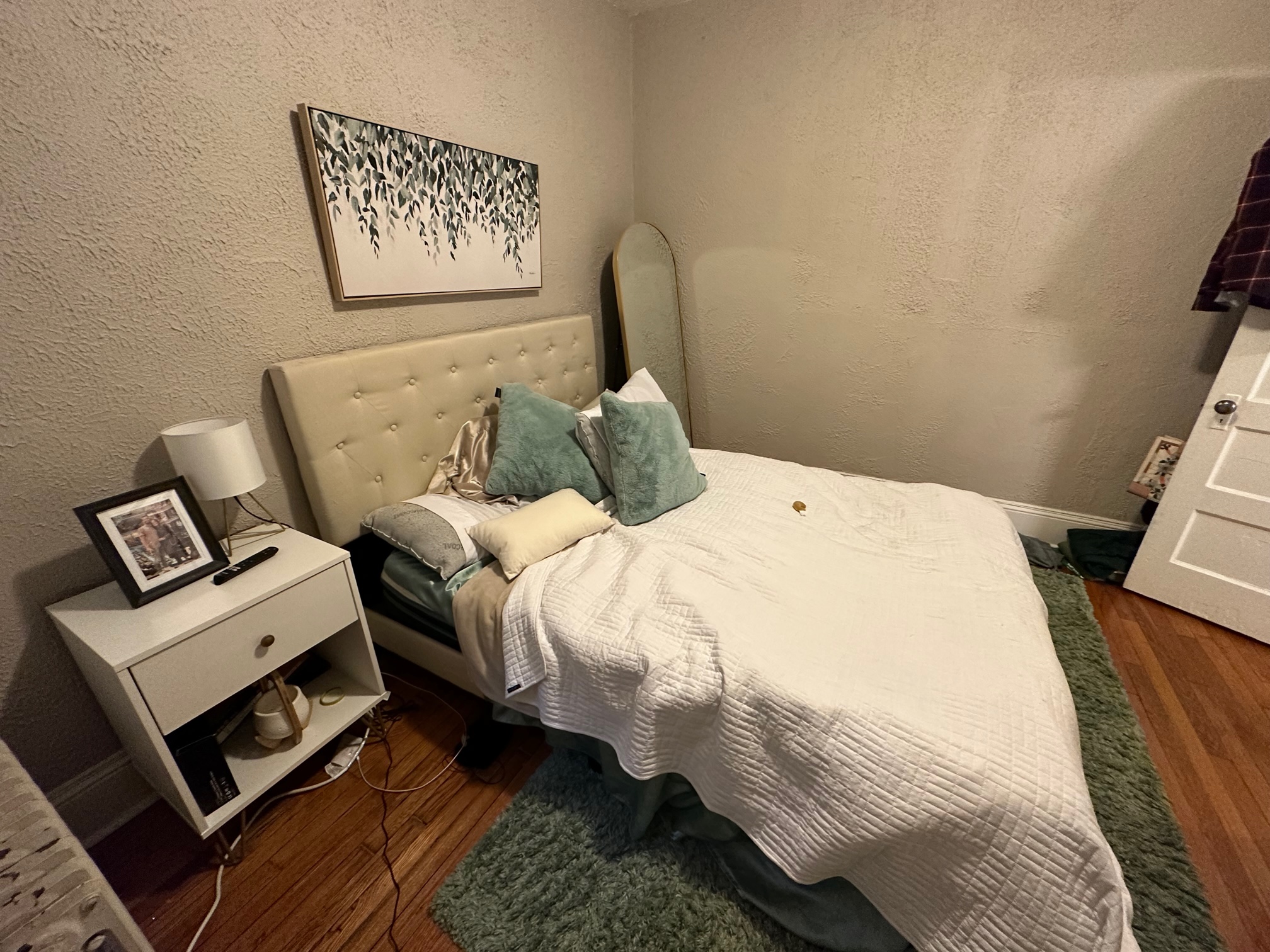 1 bed, 1 bath apartment for rent at 7 Grove St Unit 1, Beacon Hill — photo 9 of 15