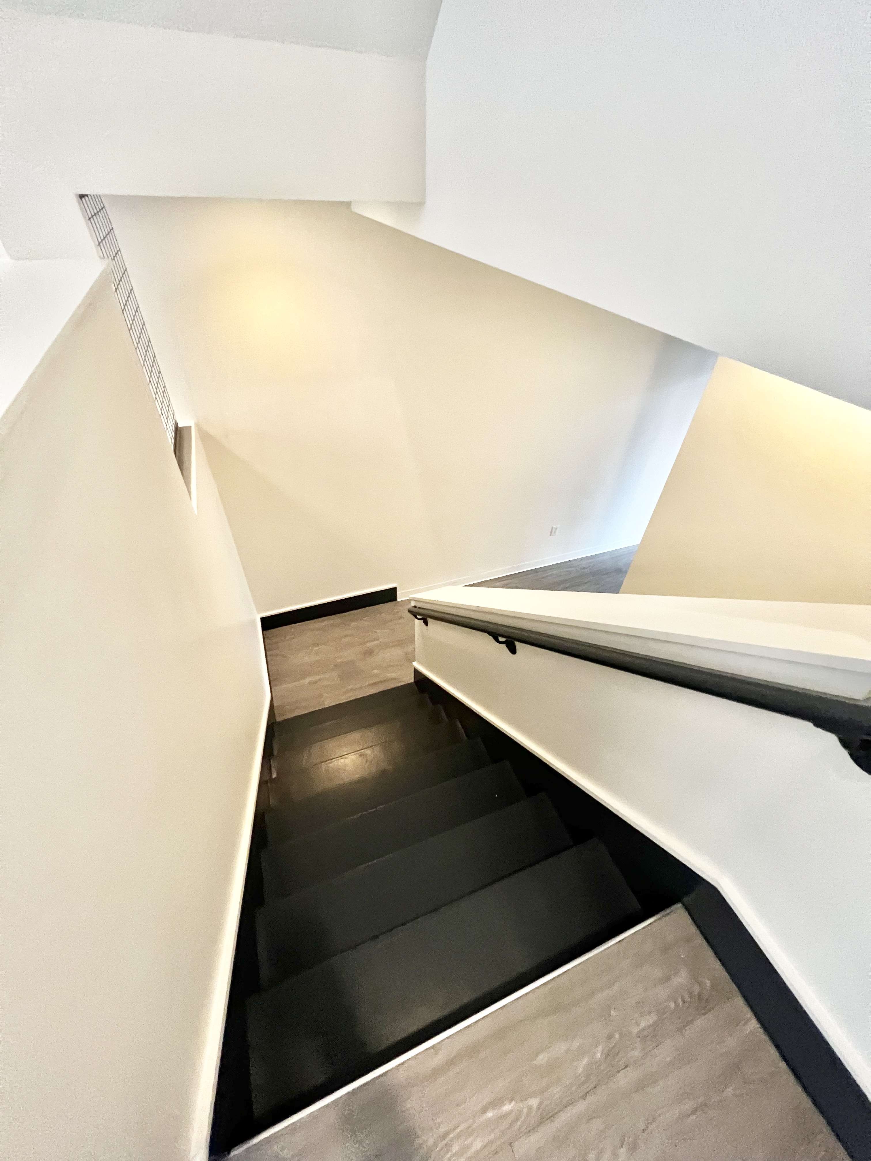 2 bed, 1 bath apartment for rent at 147 Berkeley St Unit 305, South End — photo 8 of 15