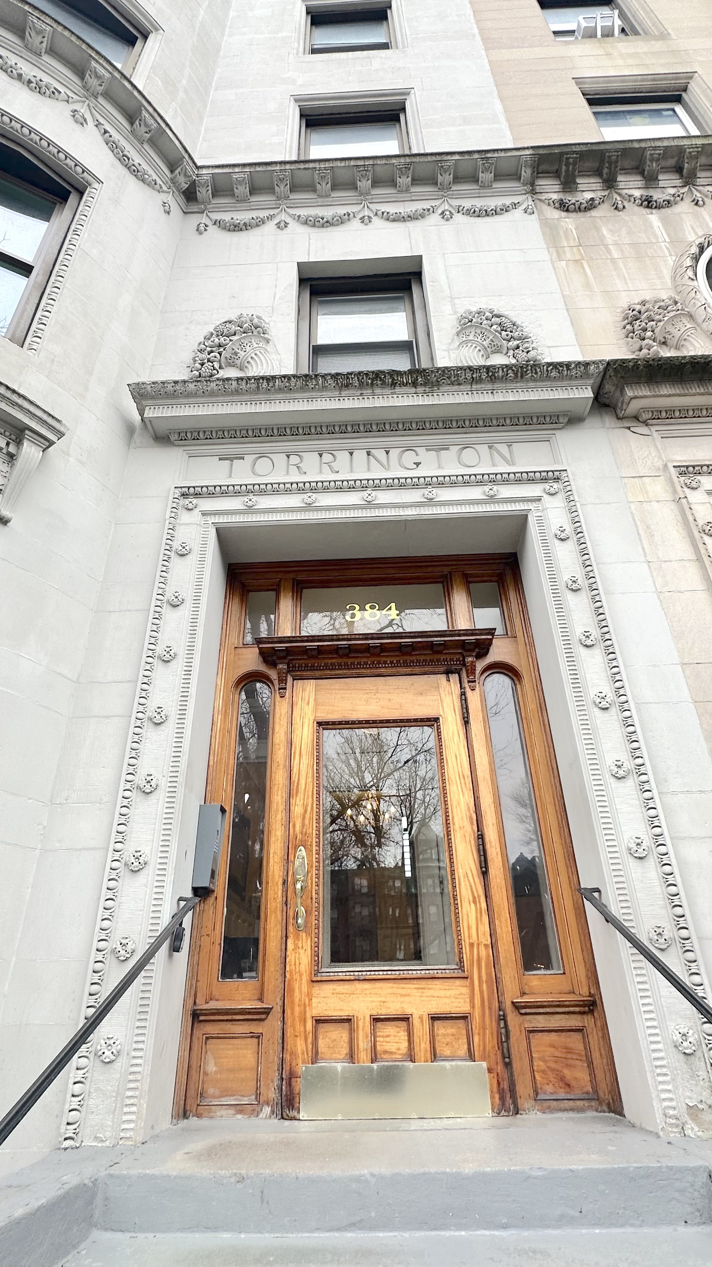 2 split bed, 1 bath apartment for rent at 384 Commonwealth Ave Unit Avenue, Back Bay — photo 16 of 20