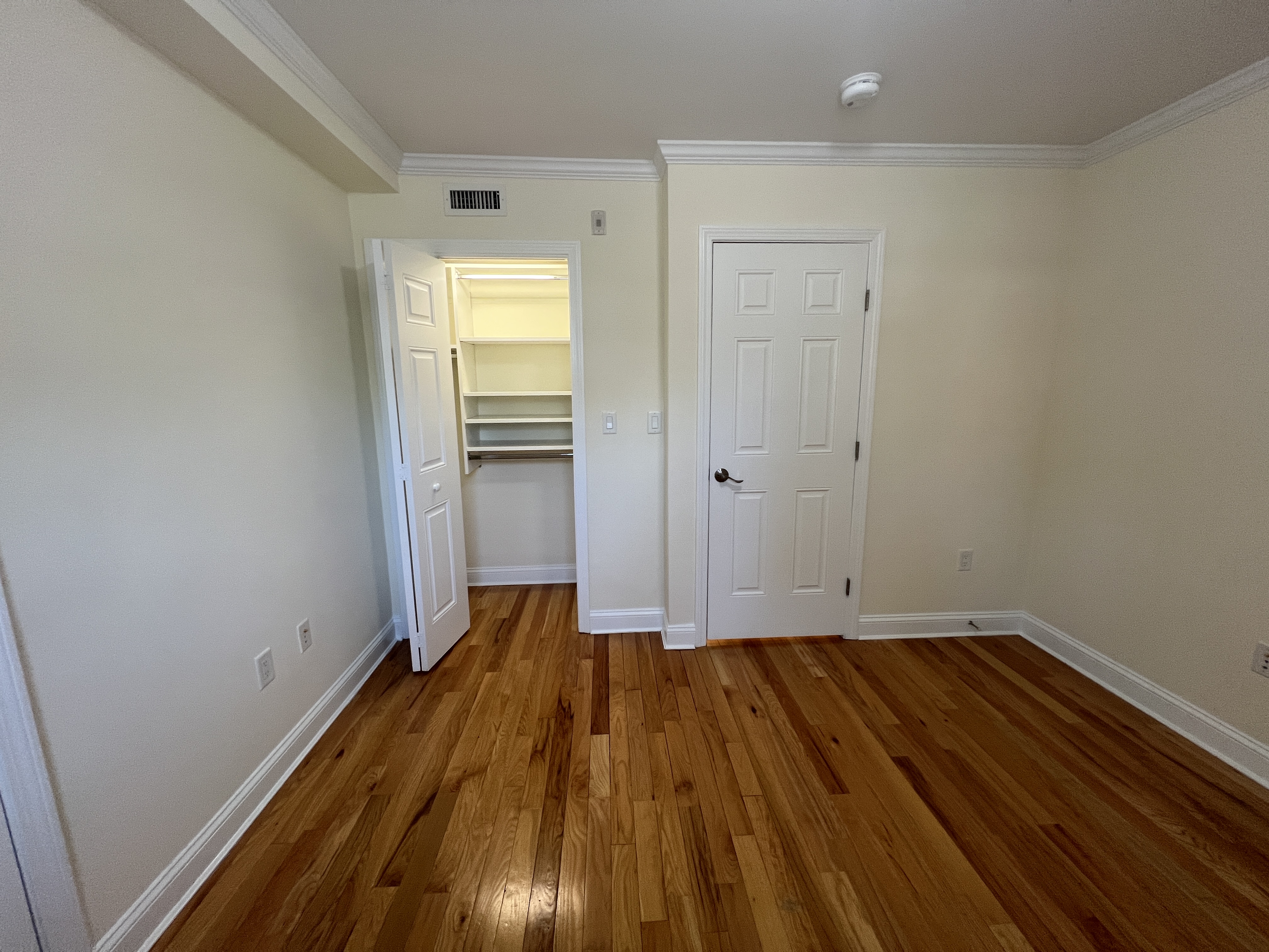 555 Cambridge St, East Cambridge