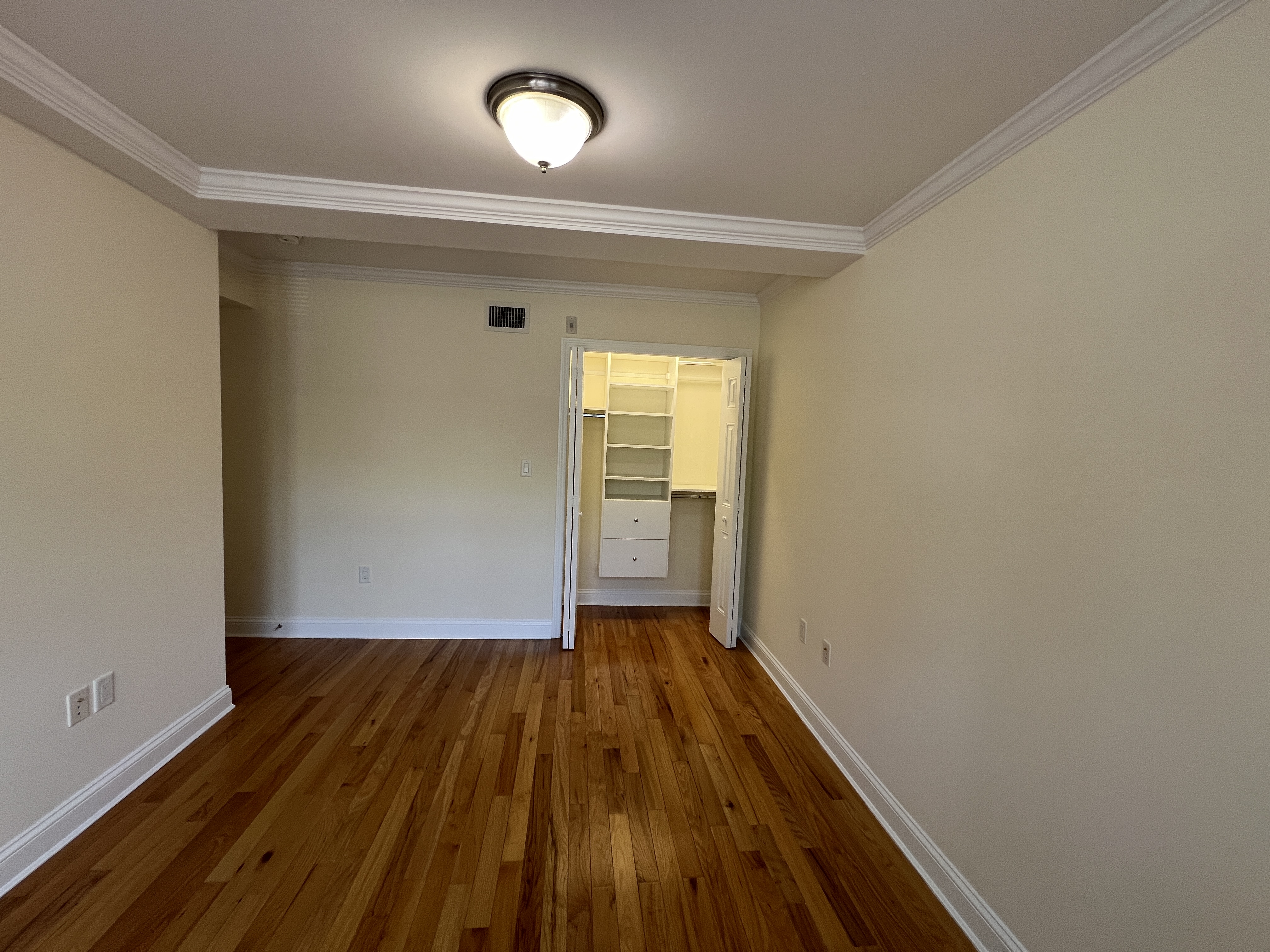 555 Cambridge St, East Cambridge