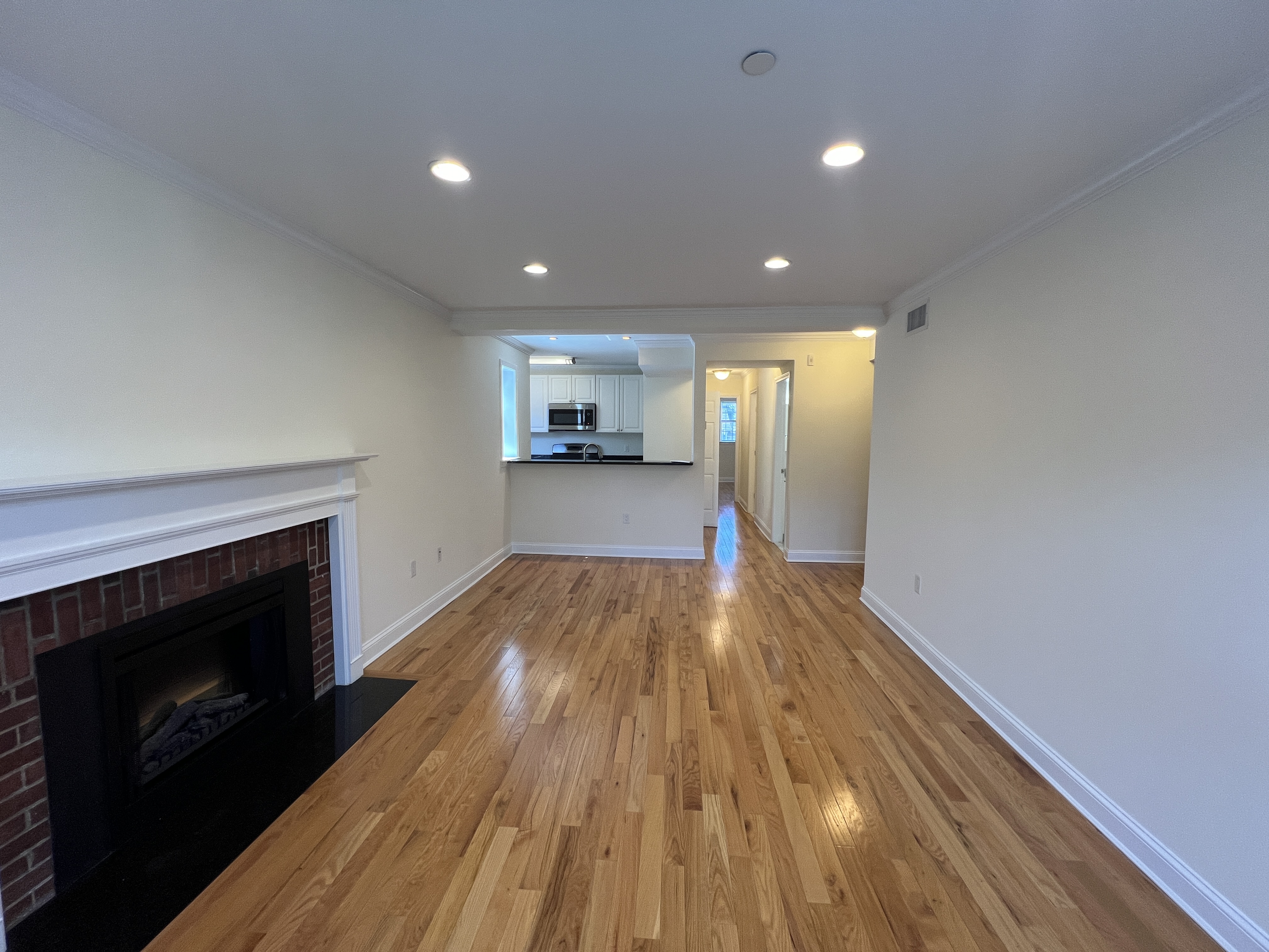 55 Langdon St, Neighborhood Nine