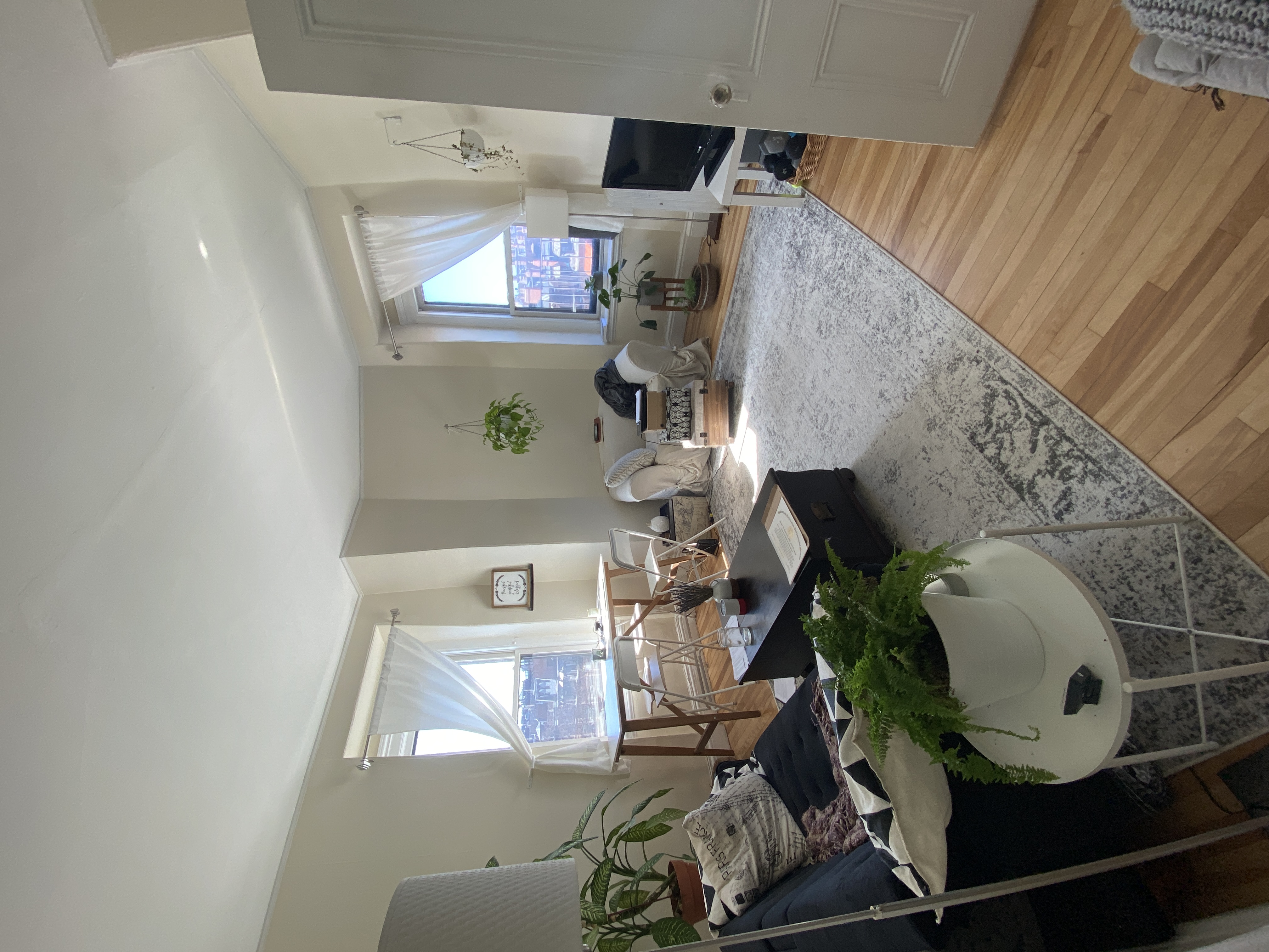 1 bed, 1 bath apartment for rent at 92 Marlborough St Unit 9, Back Bay