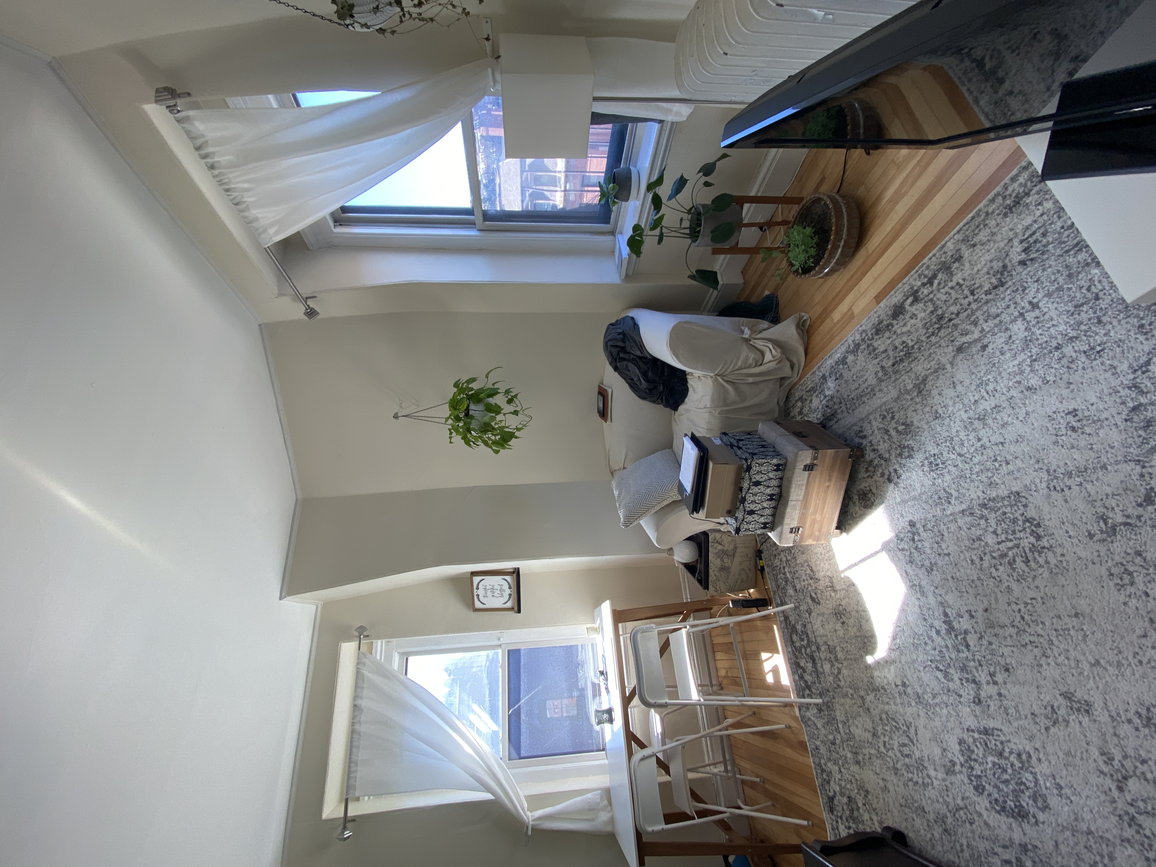 1 bed, 1 bath apartment for rent at 92 Marlborough St Unit 9, Back Bay — photo 3 of 13