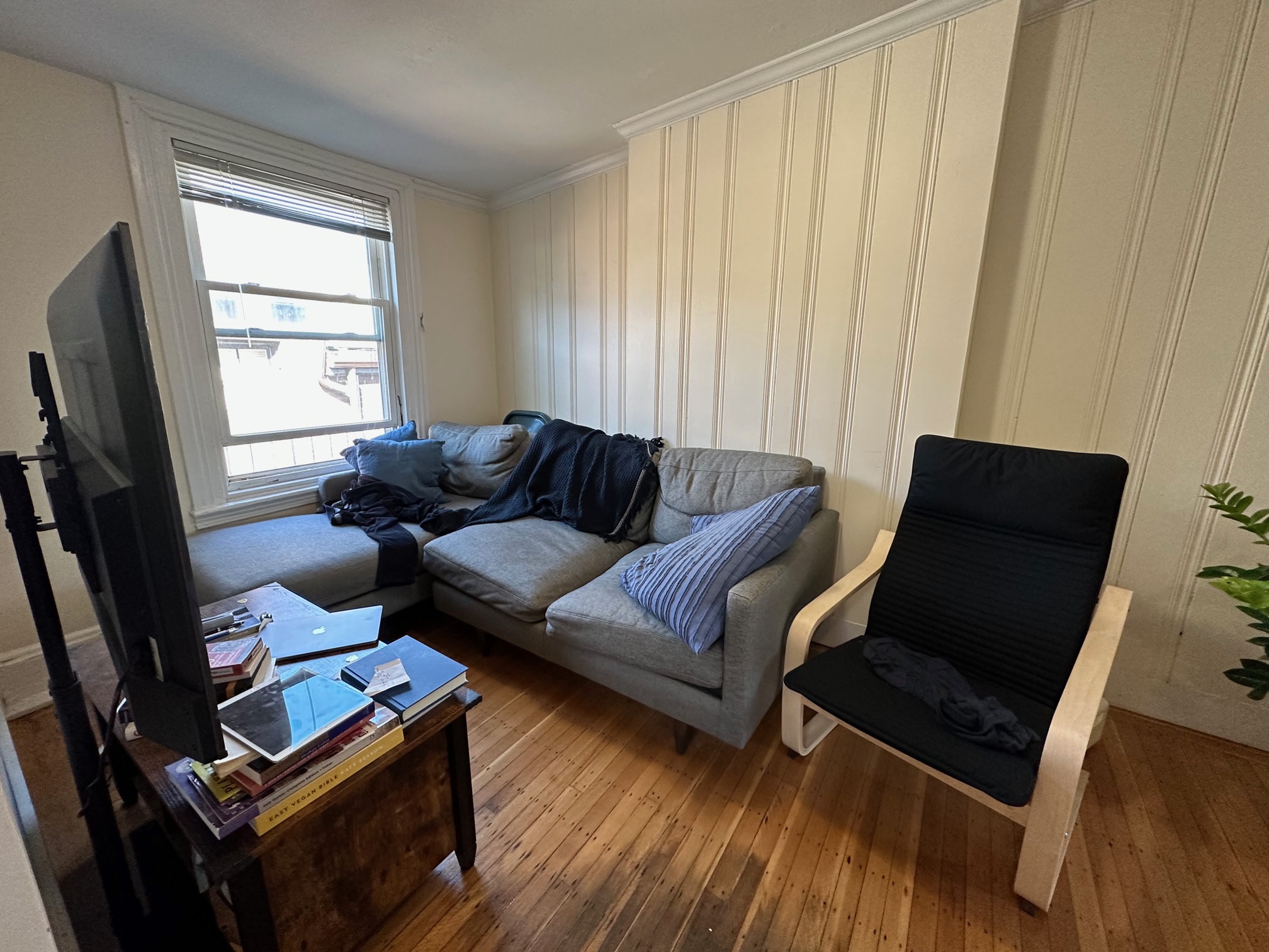 1 bed, 1 bath apartment for rent at 41 South Russell St Unit 4, Beacon Hill — photo 2 of 13