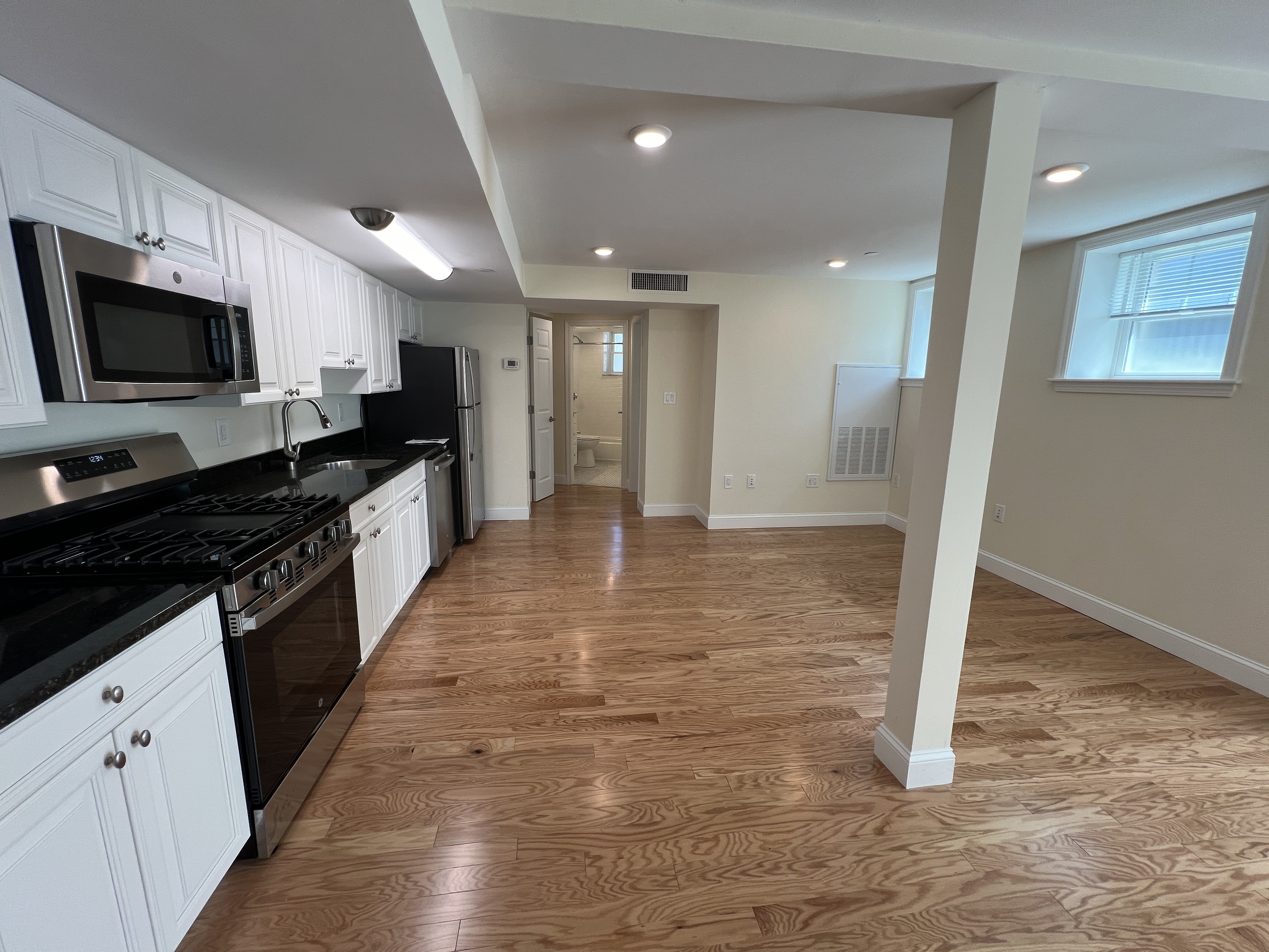 60 Brattle St, West Cambridge