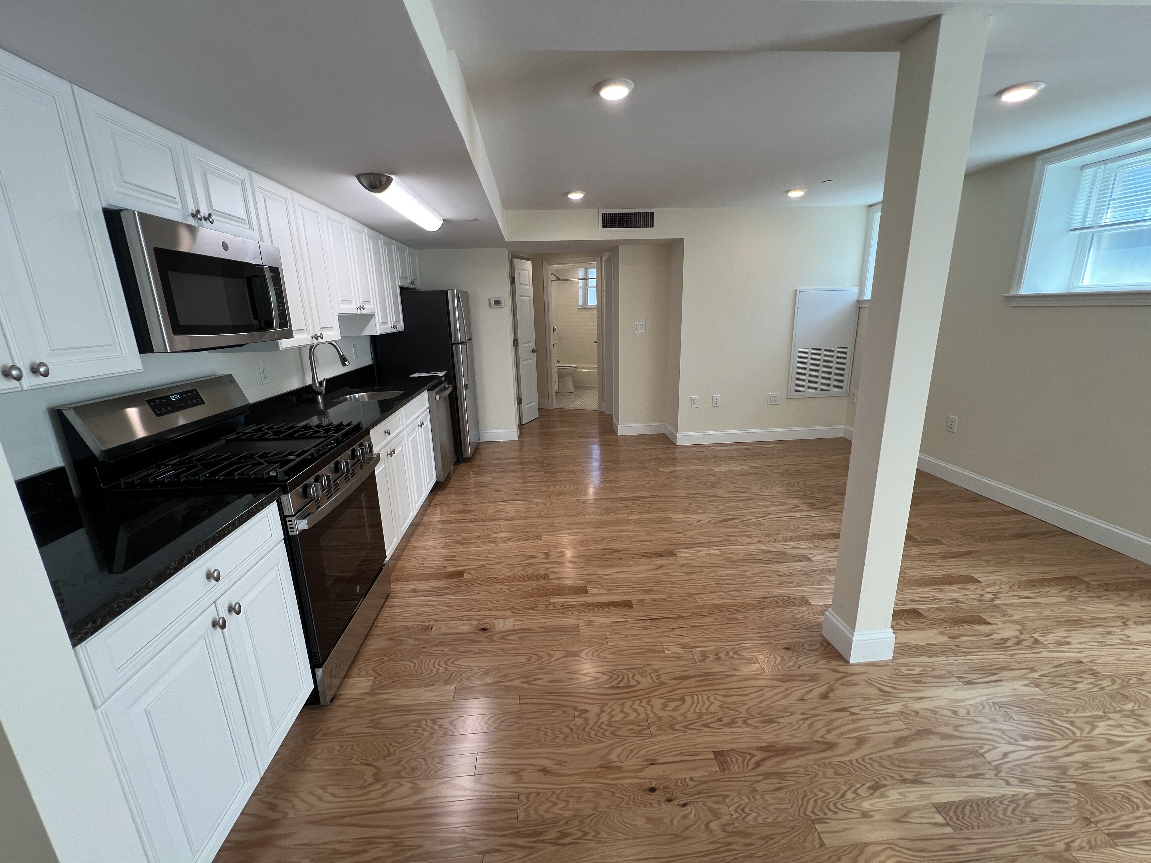 60 Brattle St, West Cambridge