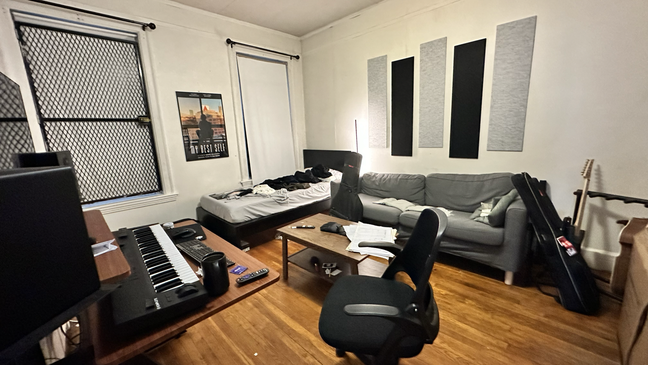 2 split bed, 1 bath apartment for rent at 384 Commonwealth Ave Unit Avenue, Back Bay — photo 3 of 20