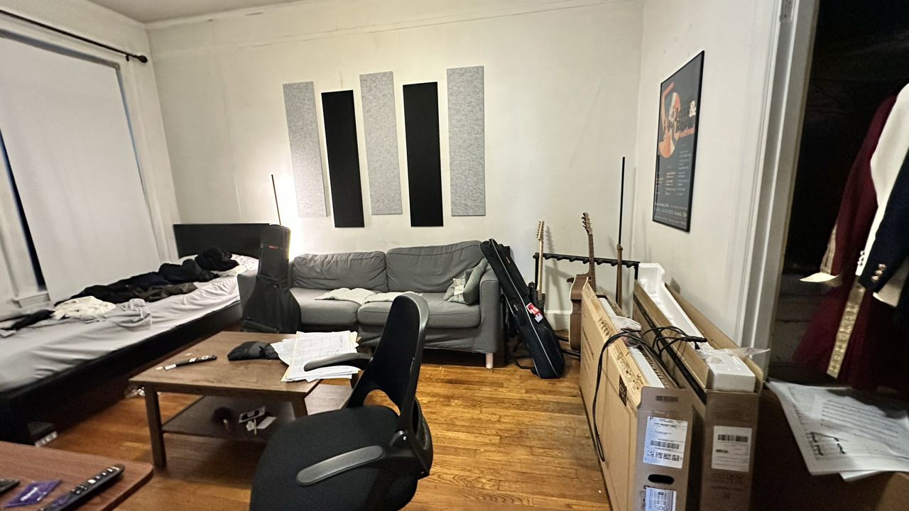 2 split bed, 1 bath apartment for rent at 384 Commonwealth Ave Unit Avenue, Back Bay — photo 4 of 20