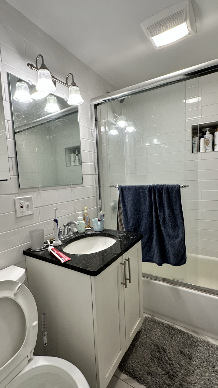 2 split bed, 1 bath apartment for rent at 384 Commonwealth Ave Unit Avenue, Back Bay — photo 8 of 20