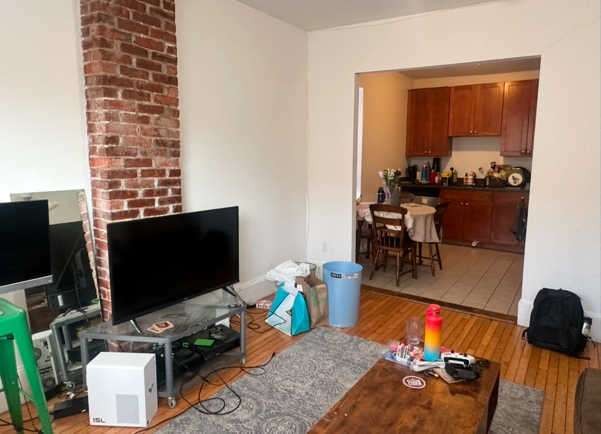 878 Huntington Ave, Mission Hill