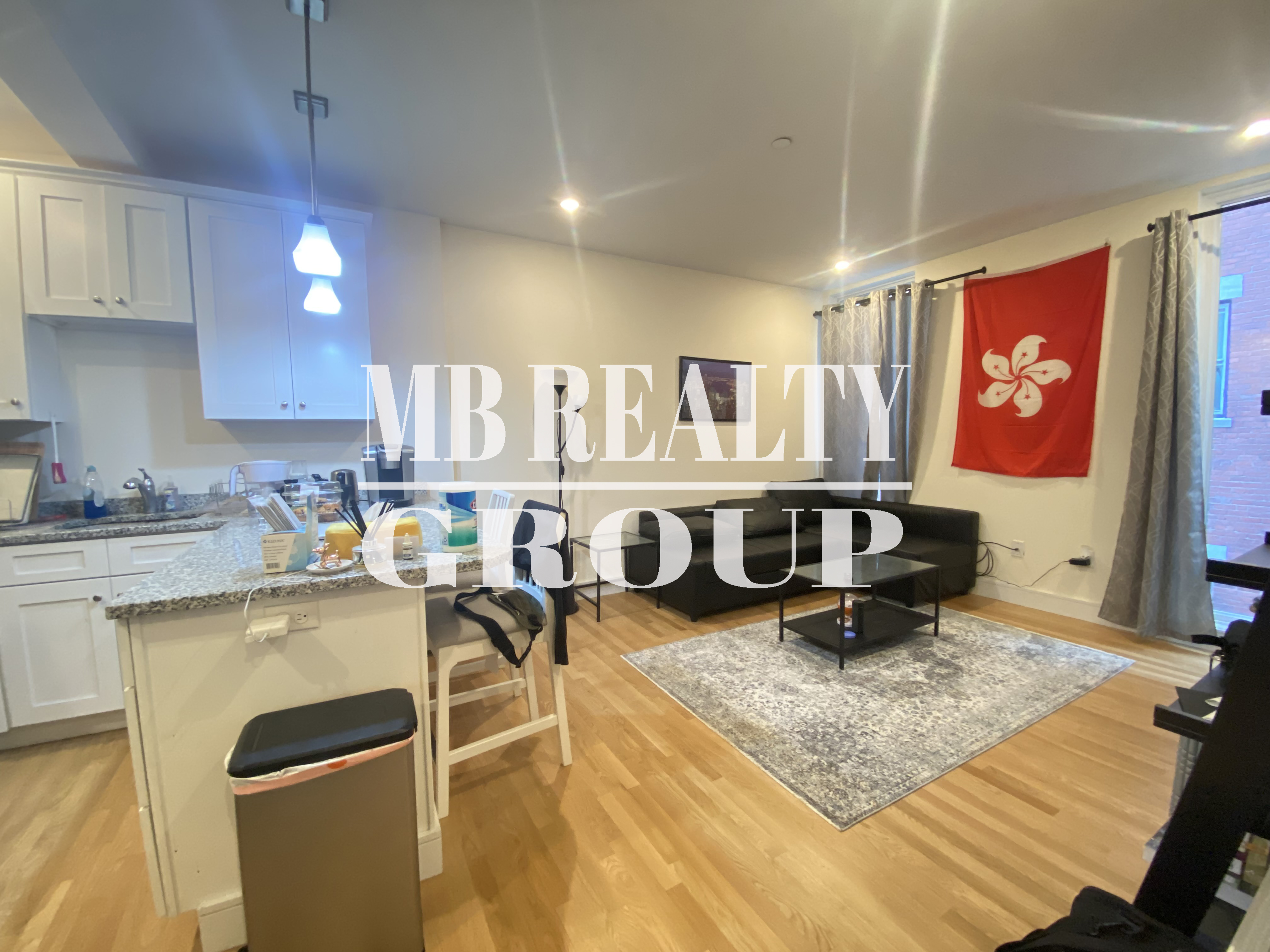 1 bed, 1 bath apartment for rent at 877 Beacon St Unit 4, Fenway