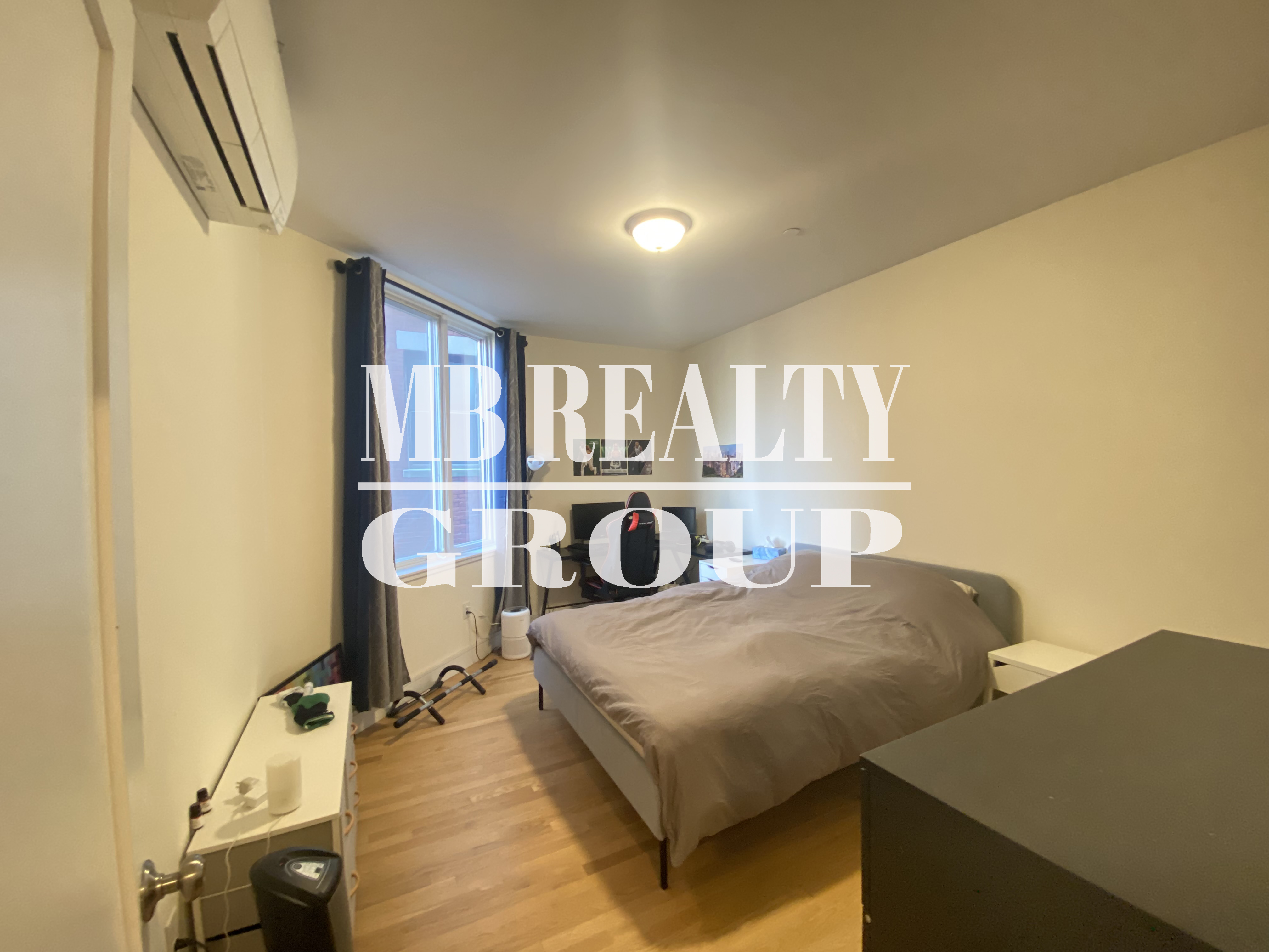 1 bed, 1 bath apartment for rent at 877 Beacon St Unit 4, Fenway — photo 11 of 15