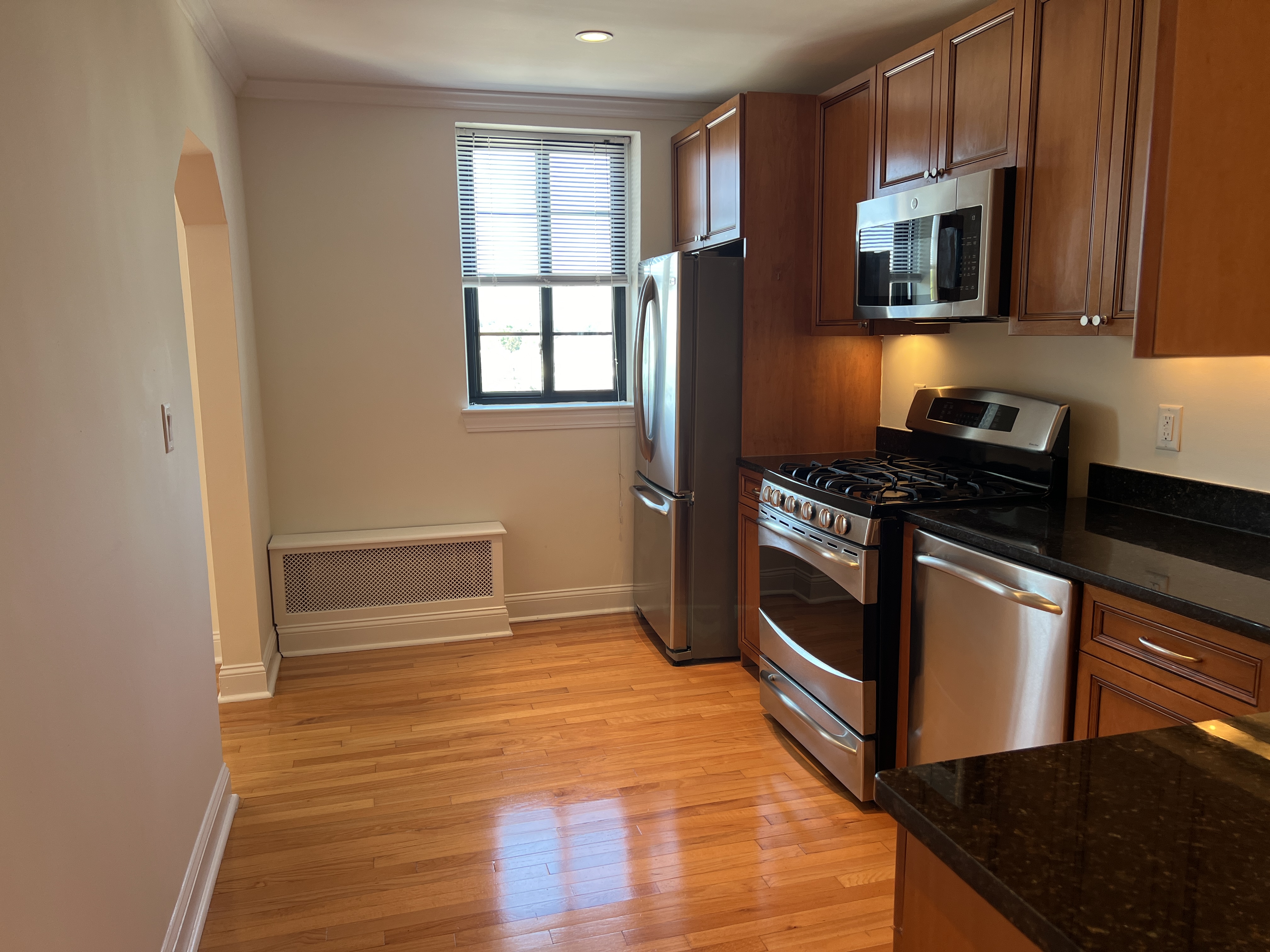 60 Brattle St, West Cambridge