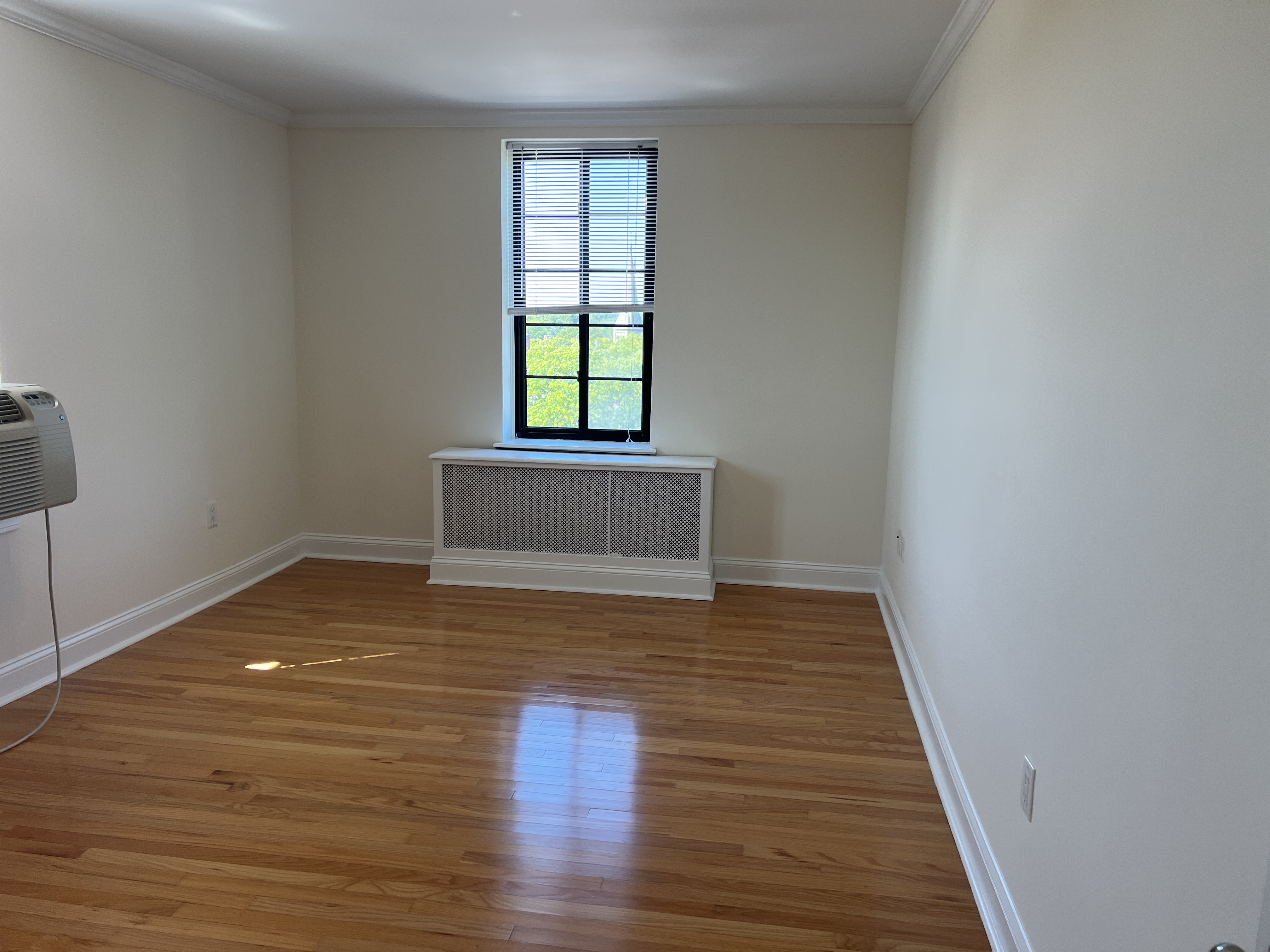 60 Brattle St, West Cambridge