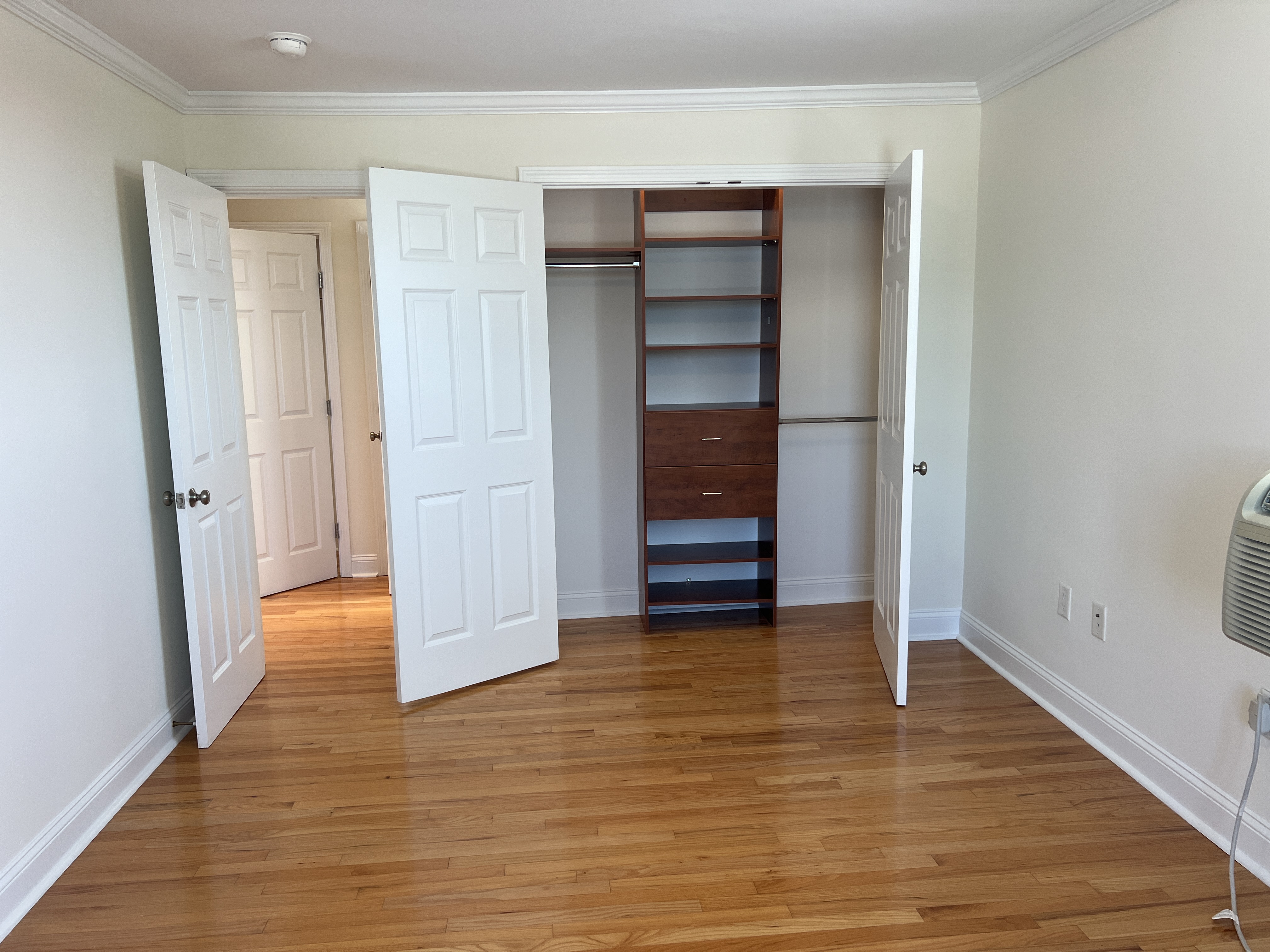 60 Brattle St, West Cambridge