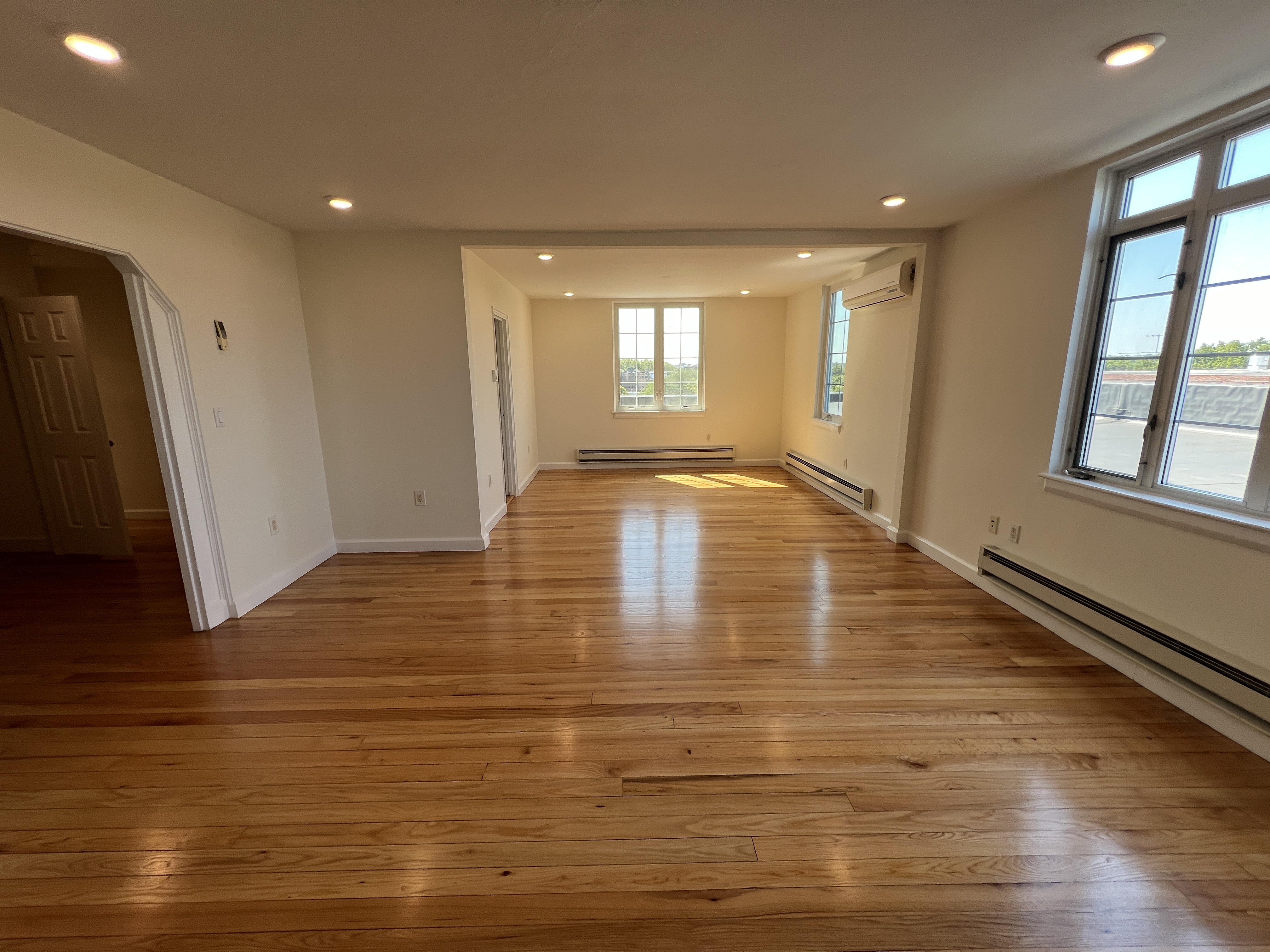 6 Brattle St, Harvard Square