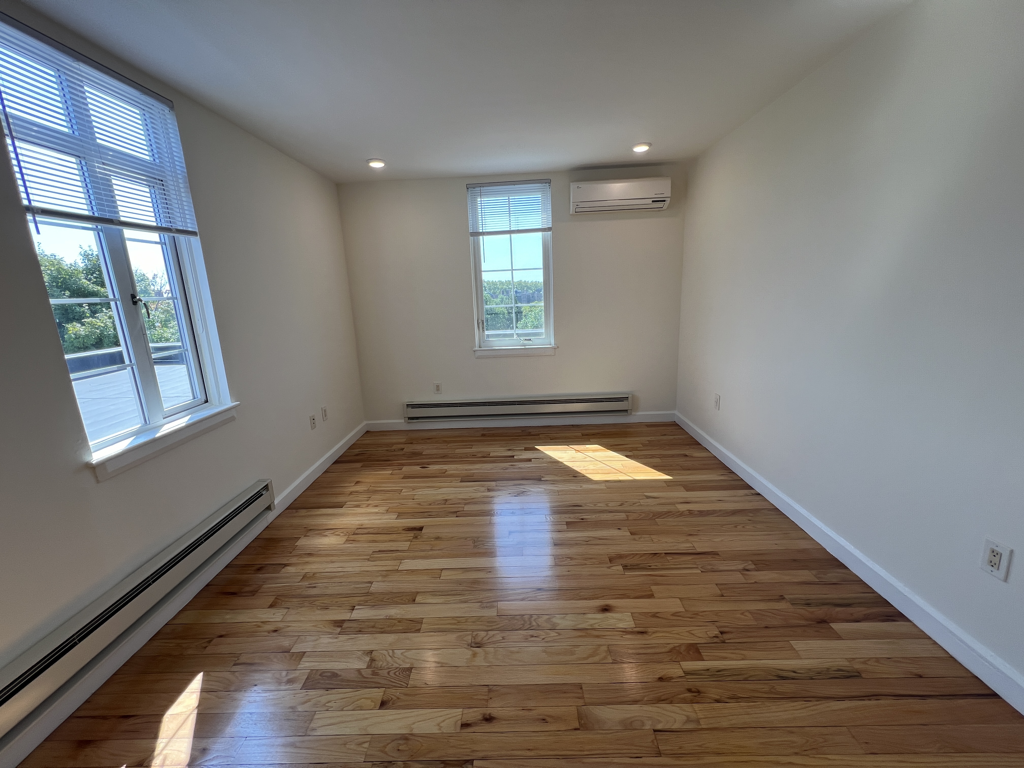 6 Brattle St, Harvard Square