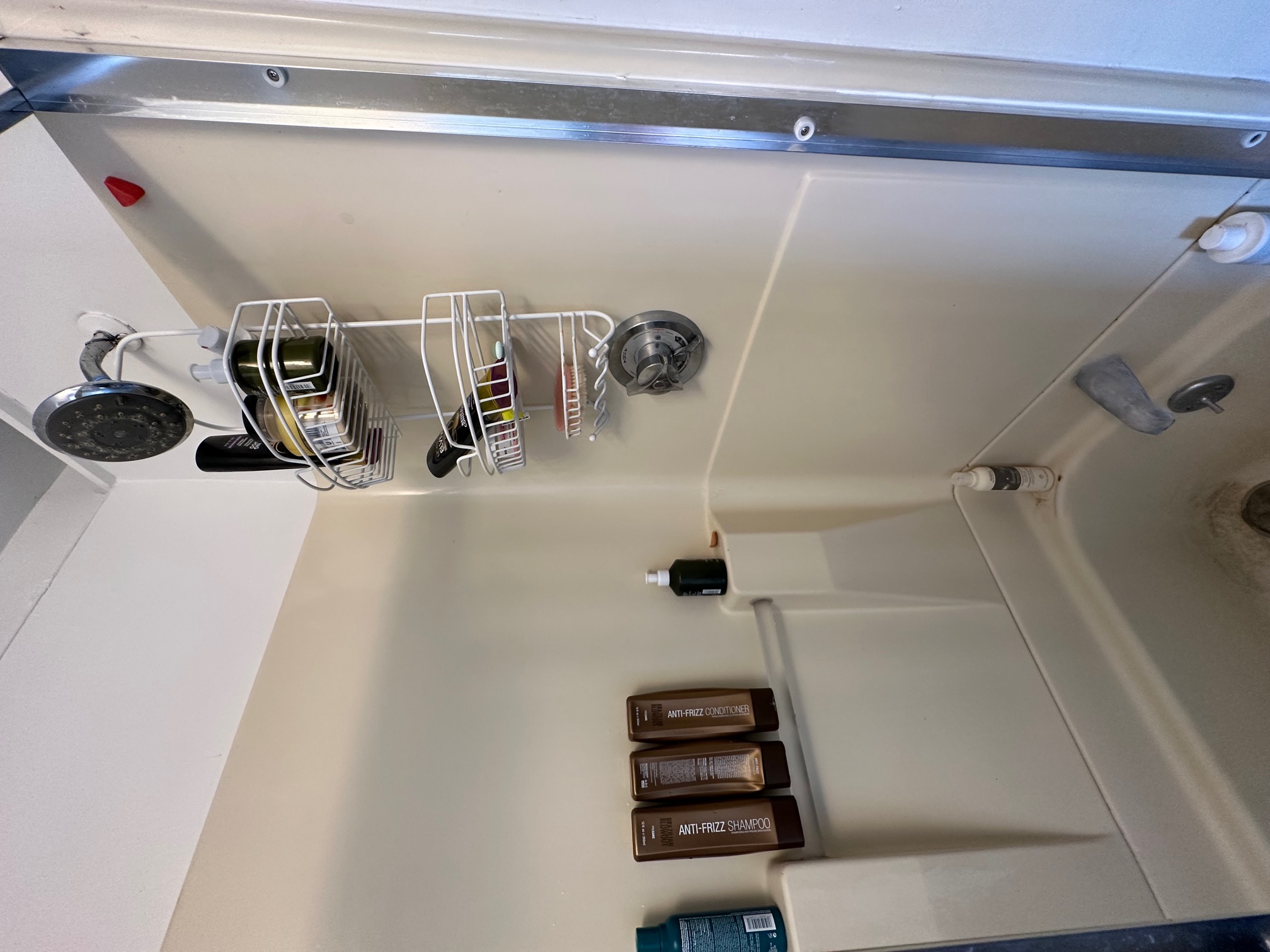 3 bed, 1 bath apartment for rent at 65 Charles St Unit 2, Beacon Hill — photo 20 of 27