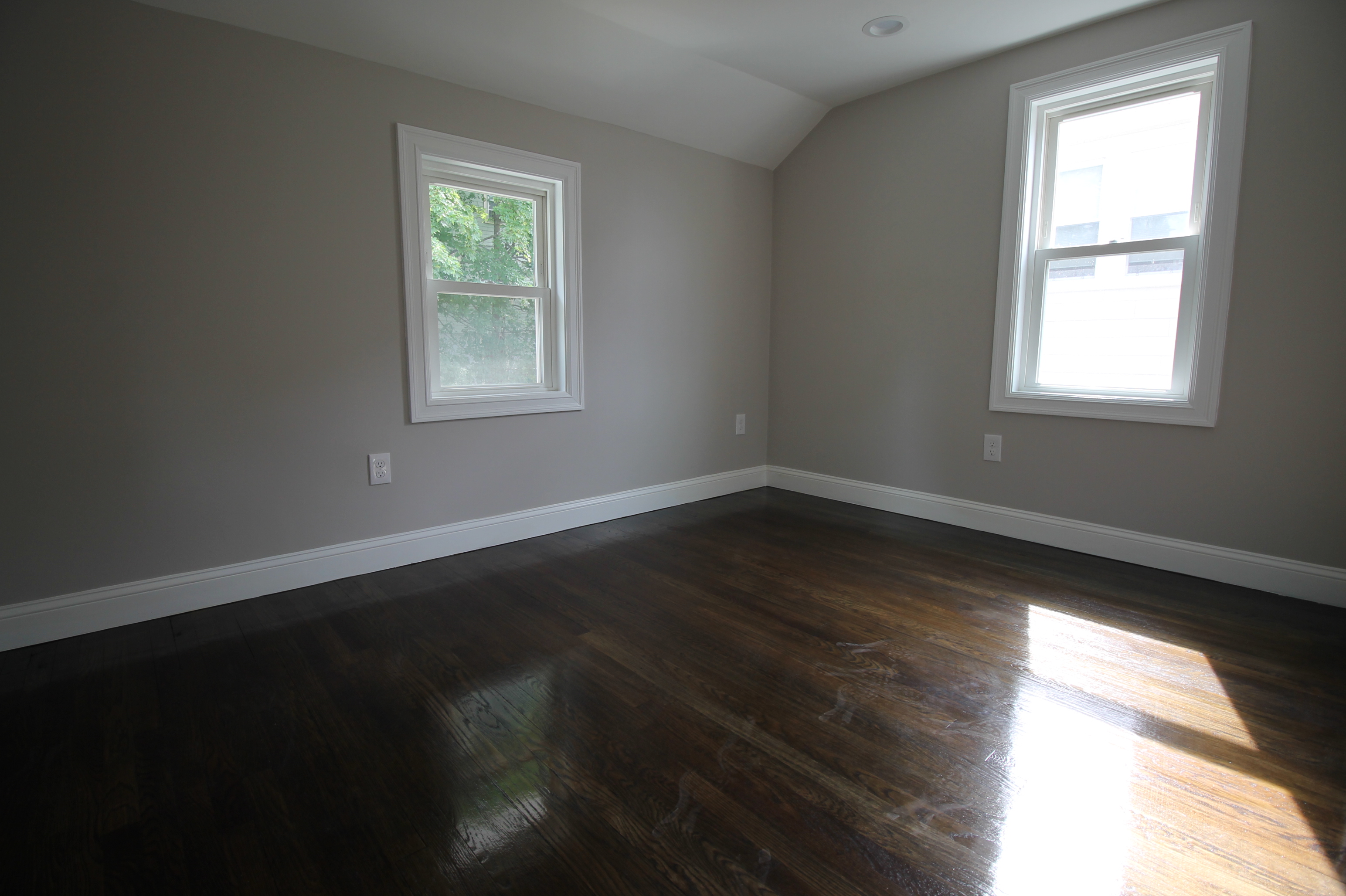 4 bed, 2 bath apartment for rent at 6 Nonantum Unit 1, Brighton — photo 8 of 15