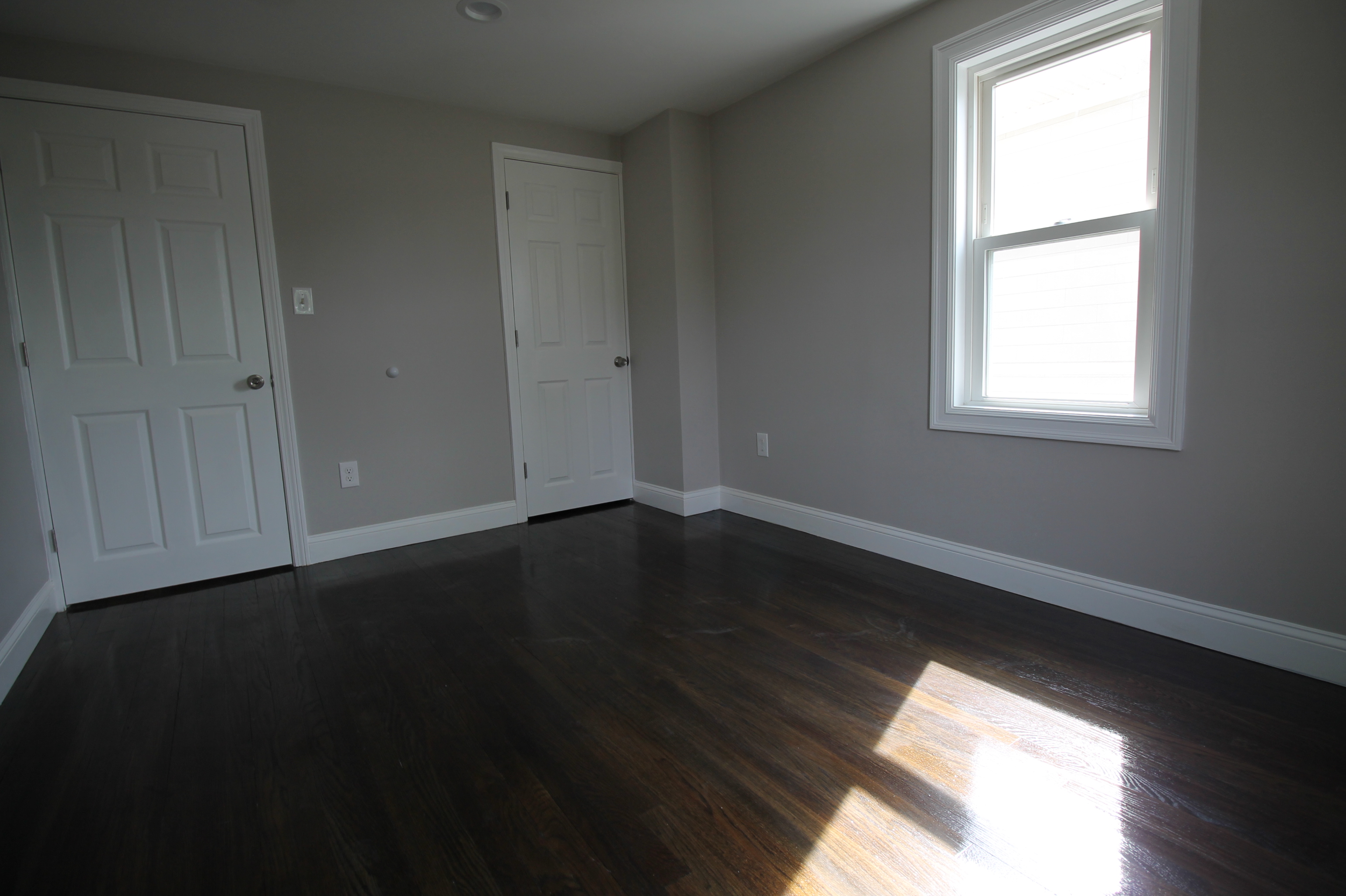 4 bed, 2 bath apartment for rent at 6 Nonantum Unit 1, Brighton — photo 11 of 15
