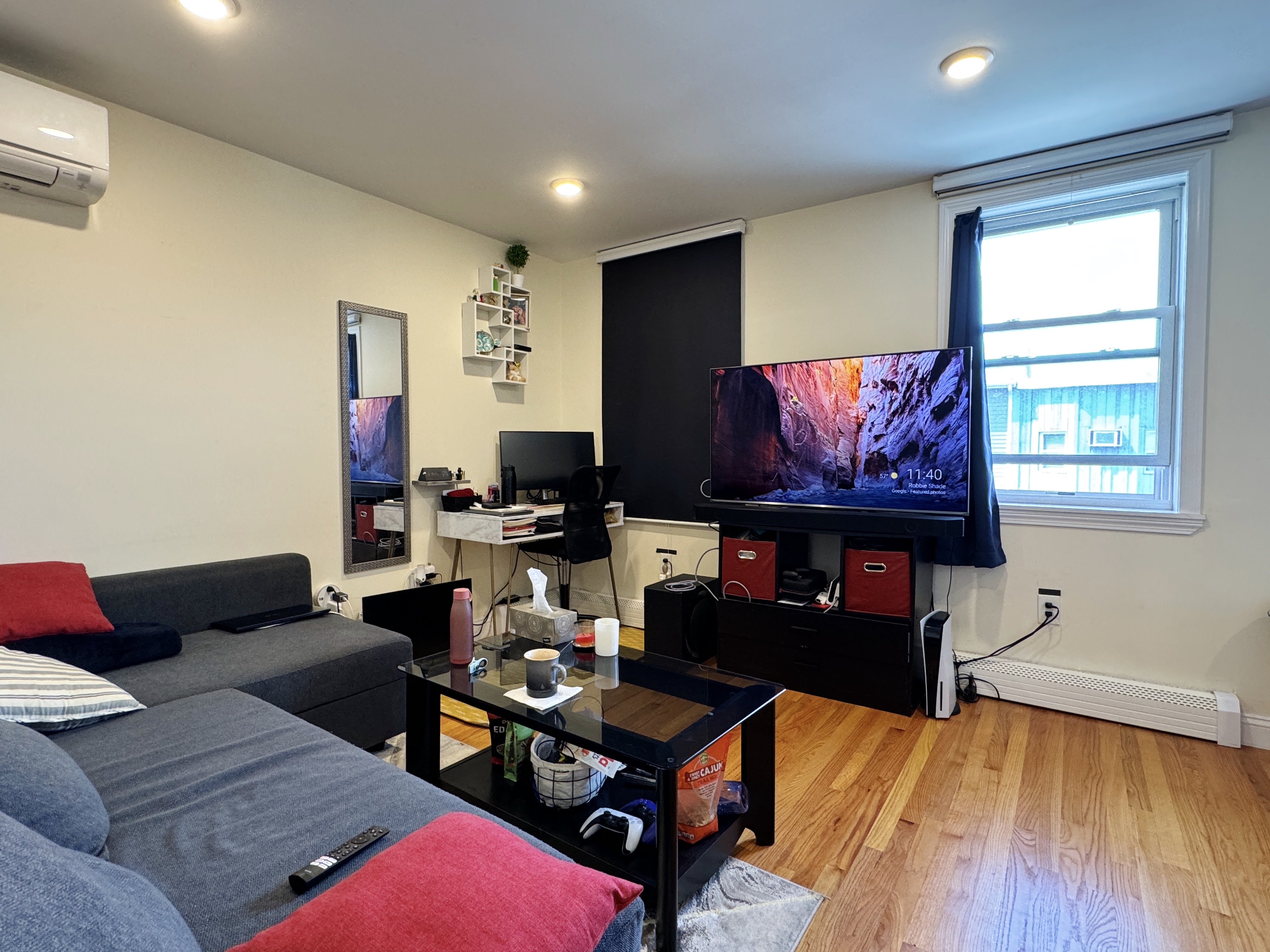 2 bed, 1 bath apartment for rent at 297 Meridian St Unit 3, Eagle Hill — photo 10 of 11