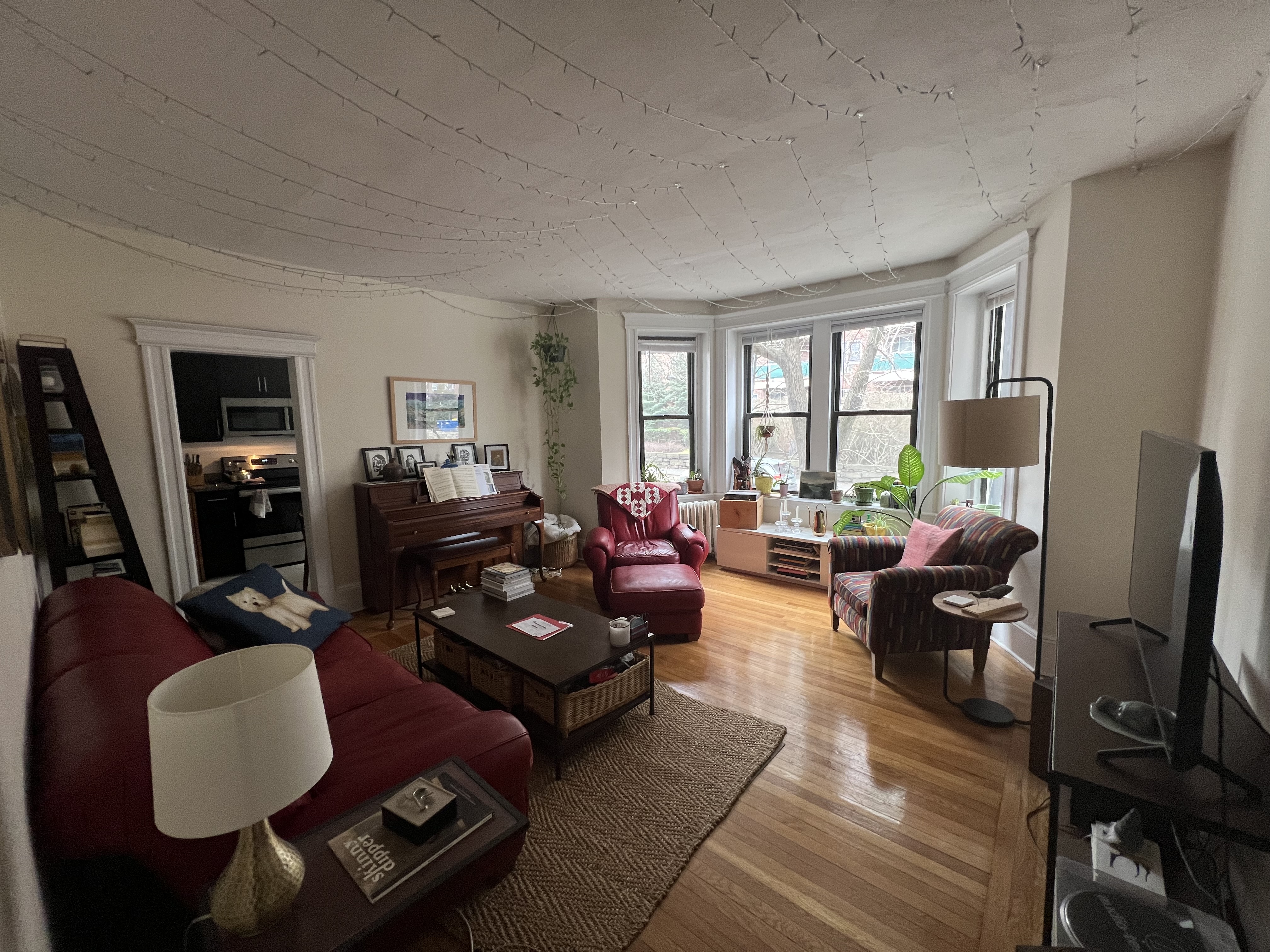 2 bed, 1 bath apartment for rent at 283 Saint Paul St Unit 1, Longwood — photo 6 of 12
