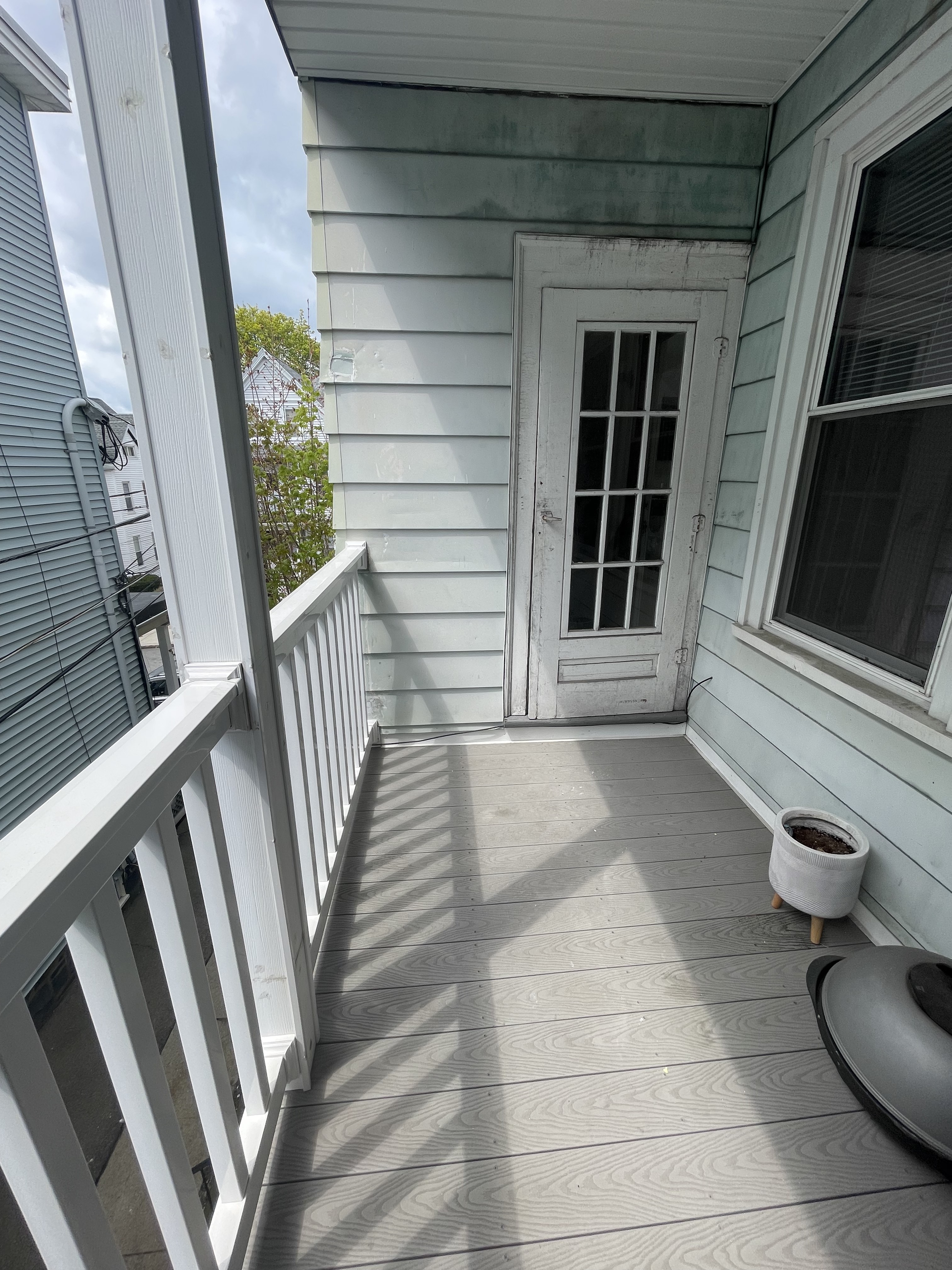 3 bed, 1 bath apartment for rent at 430 Broadway Unit 2, Winter Hill — photo 10 of 10
