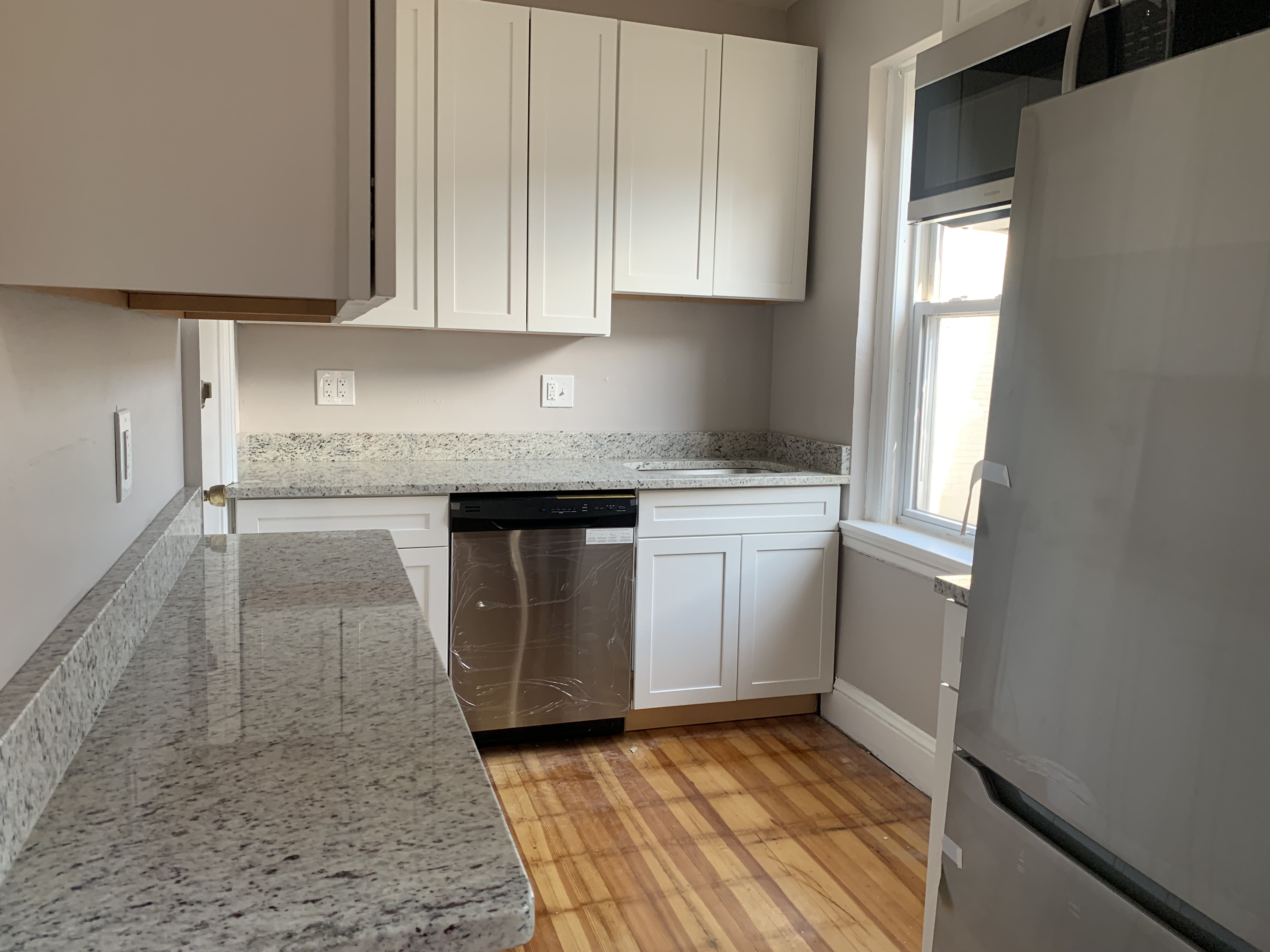 2 bed, 1 bath apartment for rent at 23 Lanark Rd Unit 17, Brighton