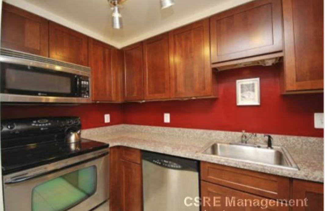 28 Symphony Rd, Fenway