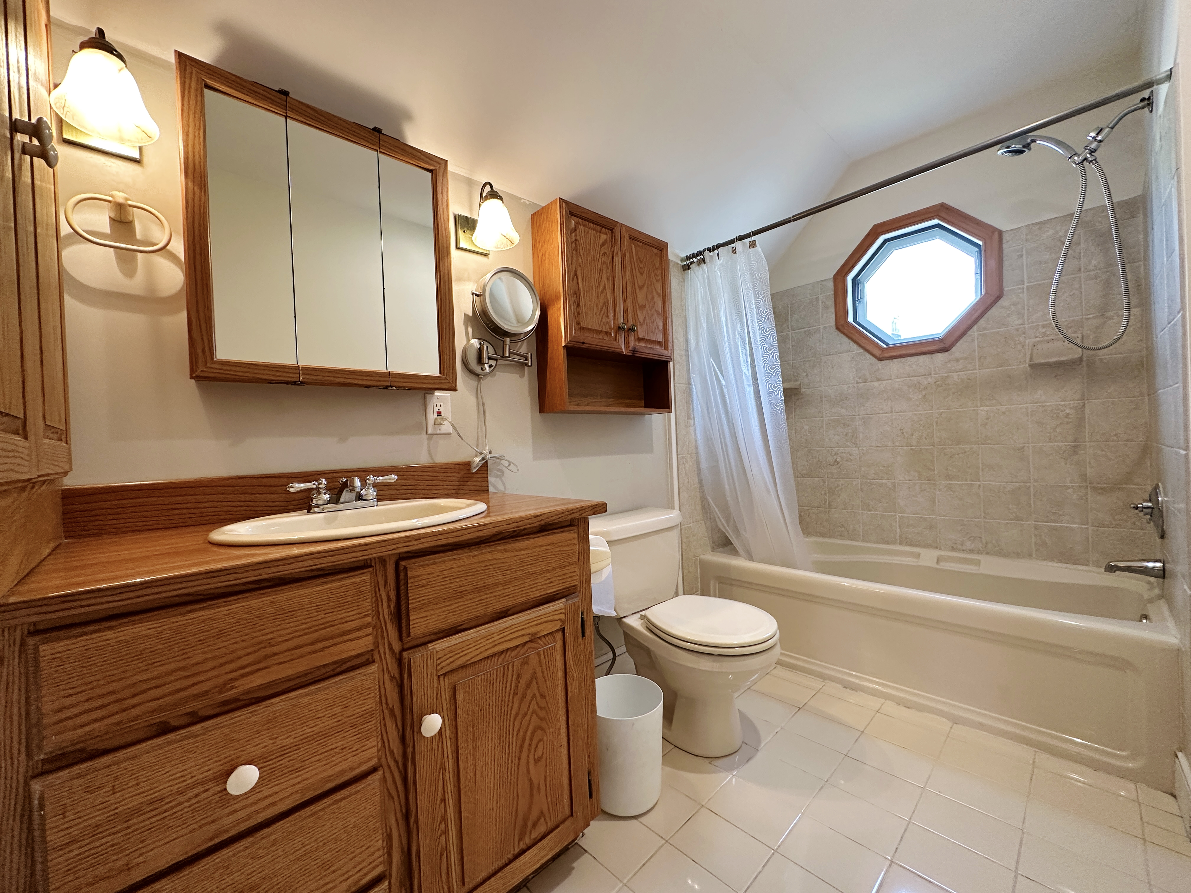 2 bed, 2 bath apartment for rent at 9 Shawmut St Unit 1, Malden — photo 4 of 11