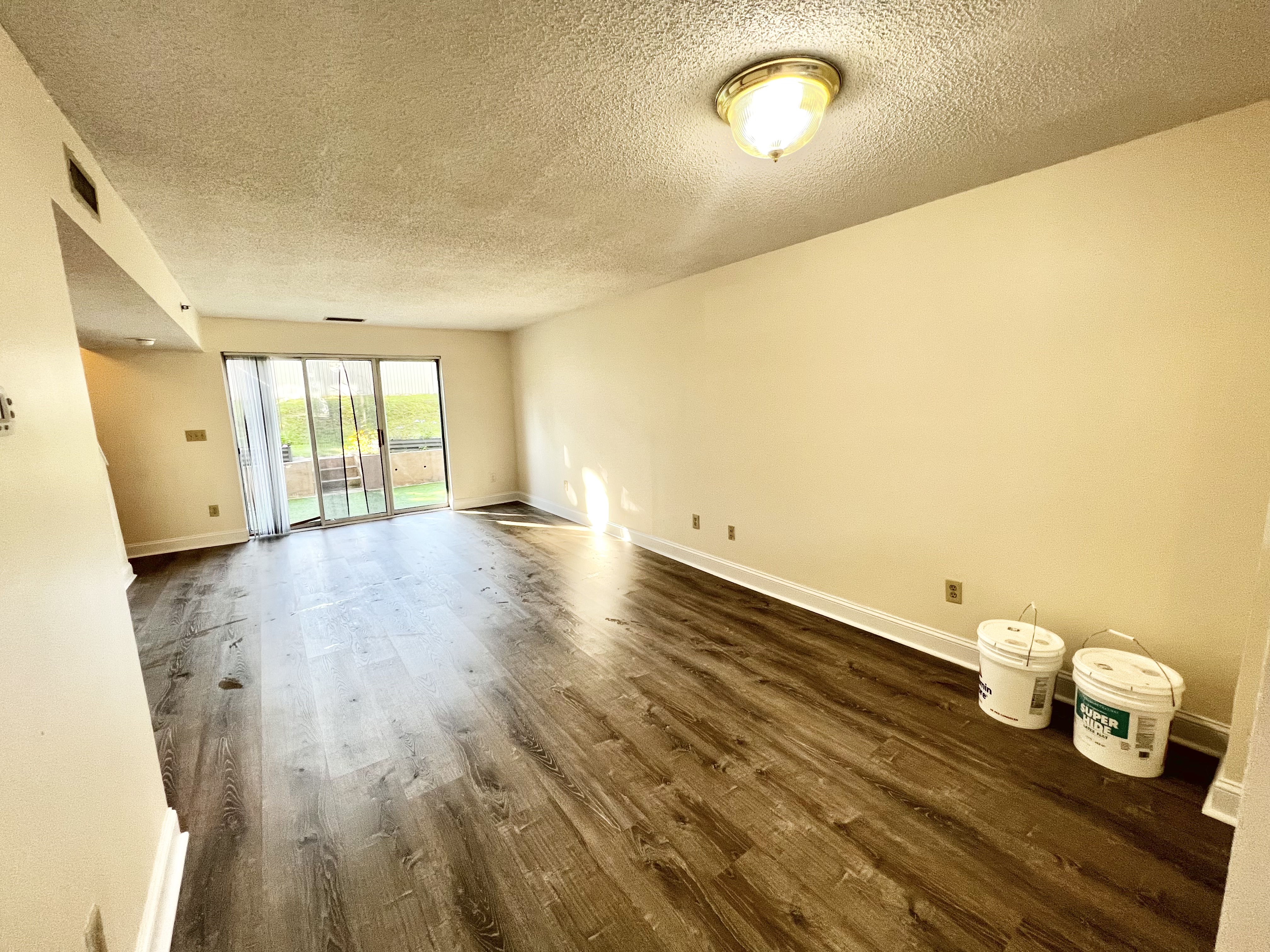 2 bed, 1.5 bath apartment for rent at 140 North Beacon St Unit 4, Brighton — photo 3 of 16
