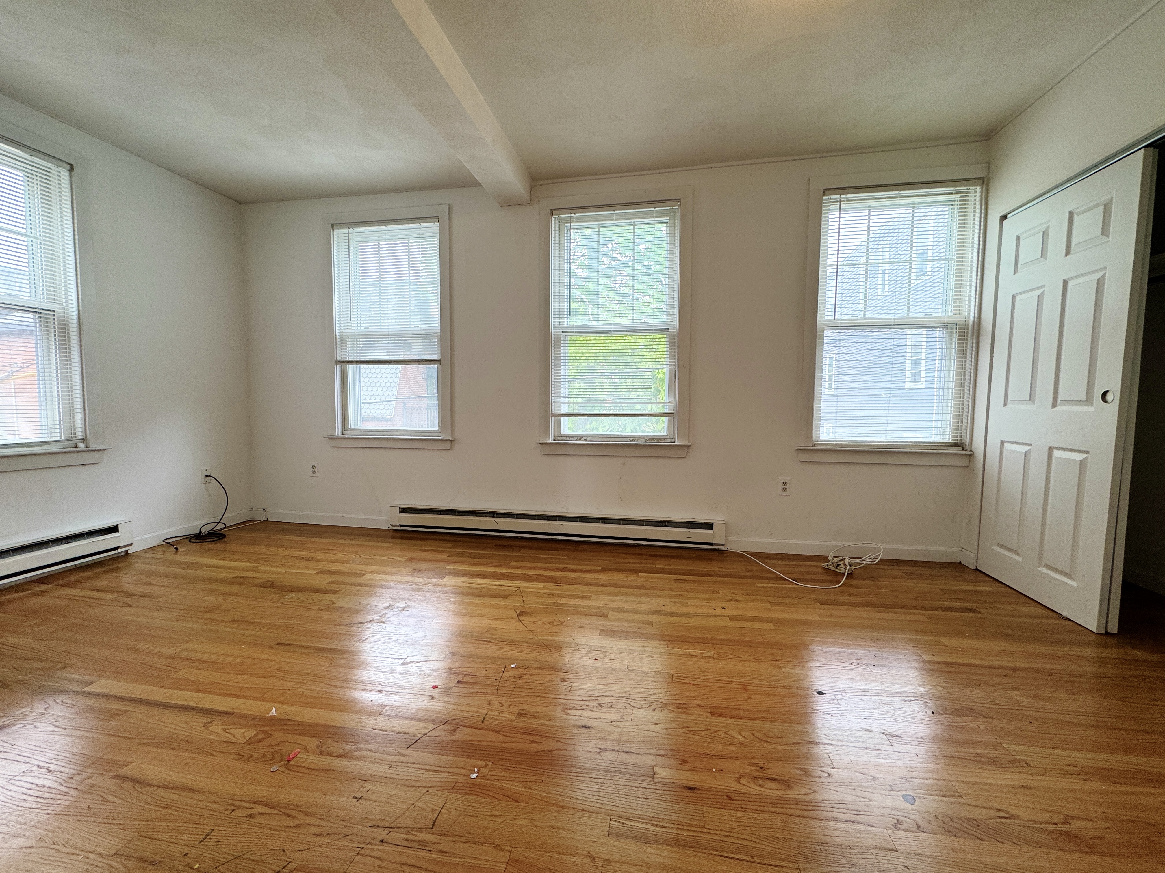 3 bed, 2 bath apartment for rent at 22 Pembroke St Unit 2, Chelsea — photo 6 of 10