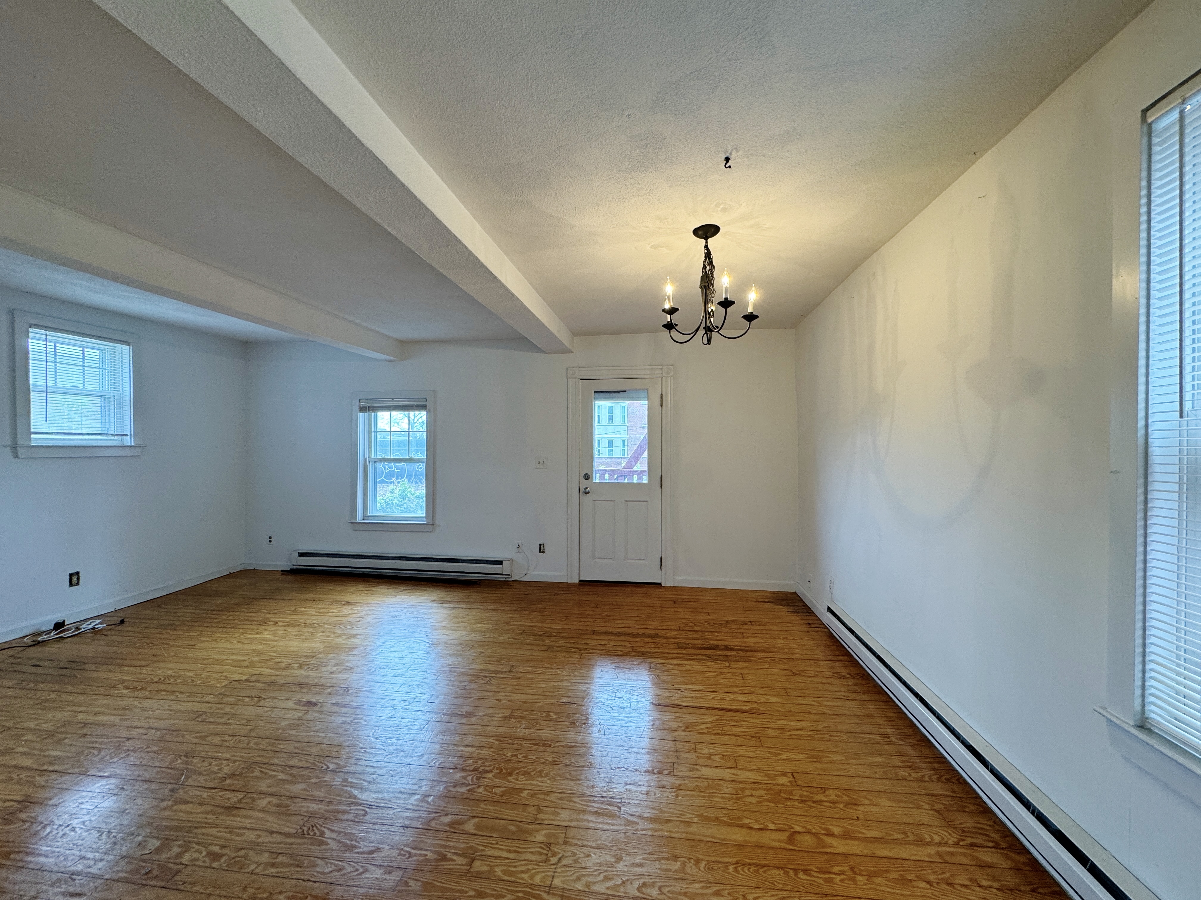 3 bed, 2 bath apartment for rent at 22 Pembroke St Unit 2, Chelsea — photo 3 of 10