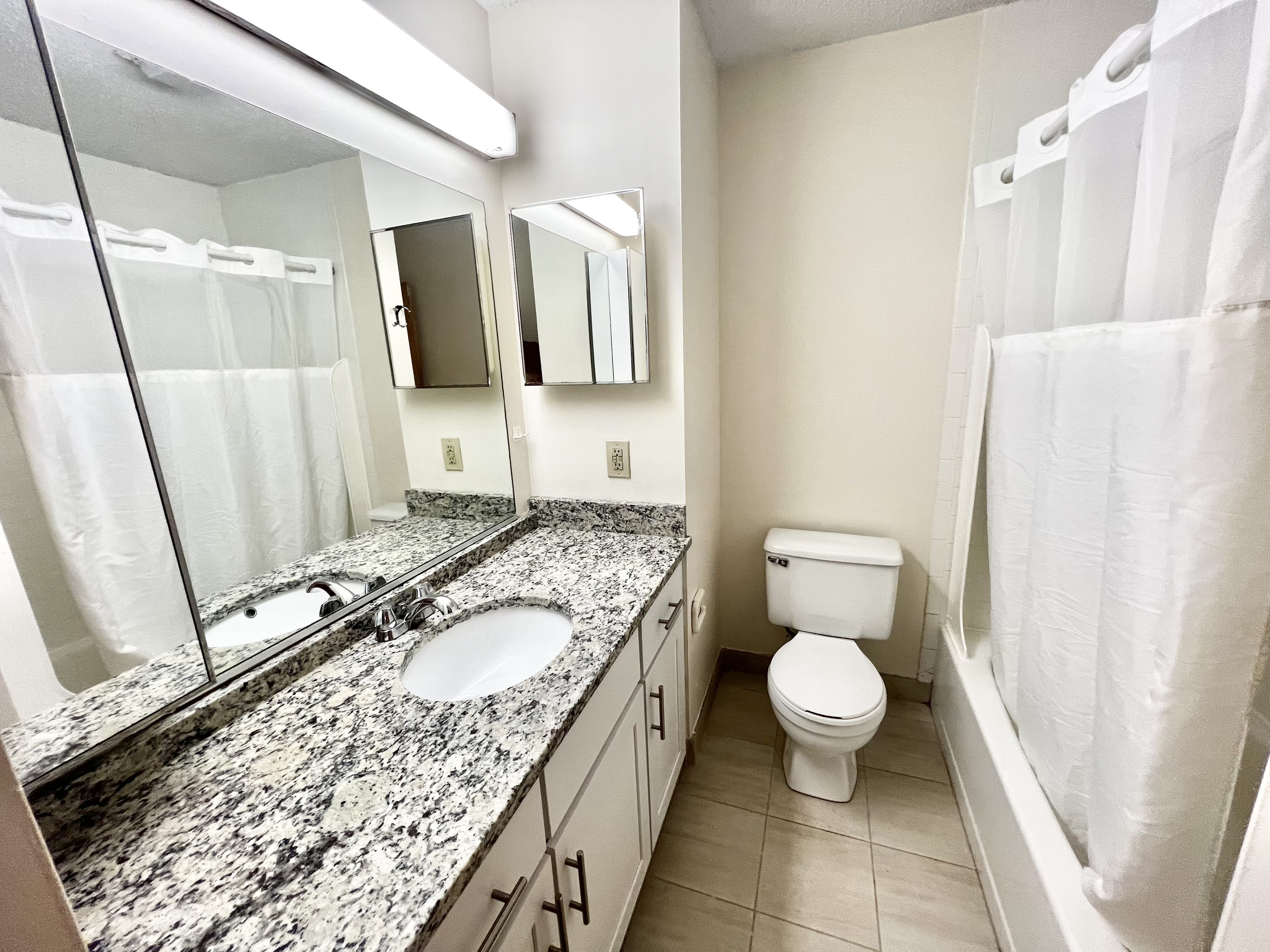 2 bed, 1.5 bath apartment for rent at 140 North Beacon St Unit 4, Brighton — photo 11 of 16