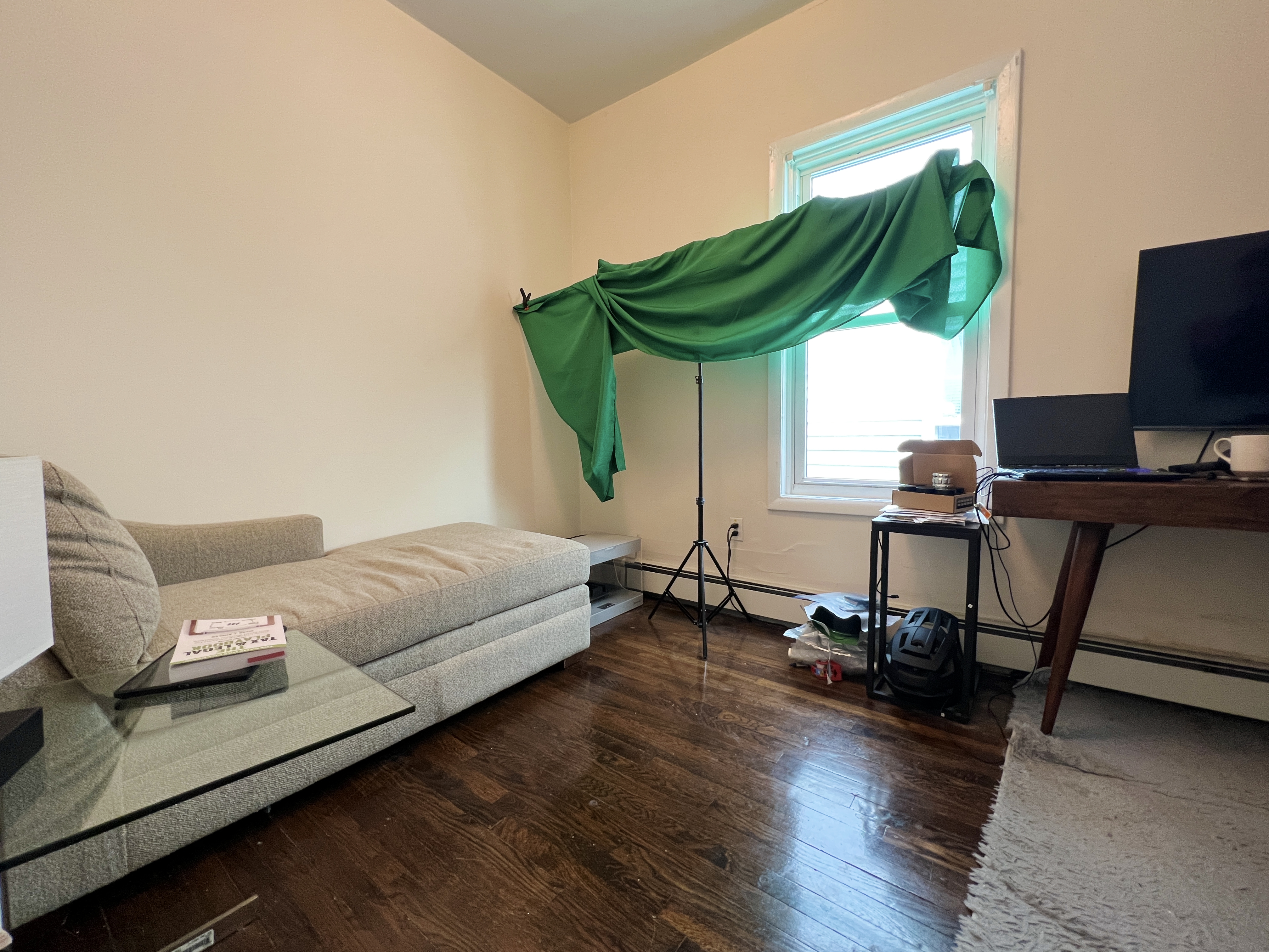 3 bed, 1 bath apartment for rent at 54 Cottage St Unit 3, Chelsea — photo 9 of 12