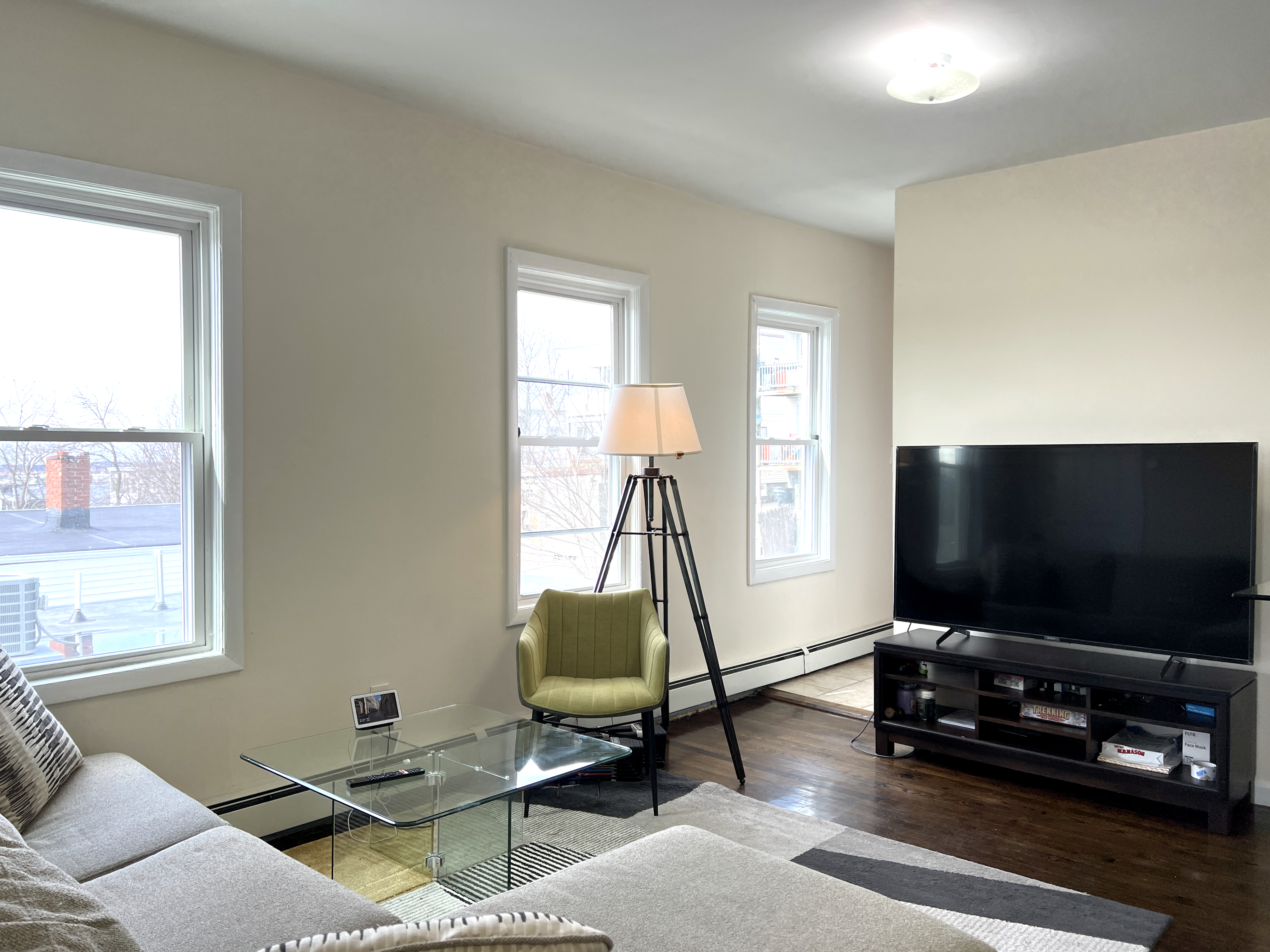 3 bed, 1 bath apartment for rent at 54 Cottage St Unit 3, Chelsea — photo 4 of 12